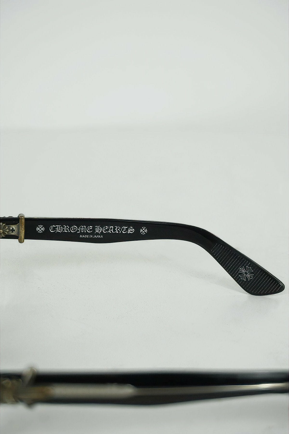 Chrome Hearts "Vagillionaire" i Black Glasses Silver Hardware