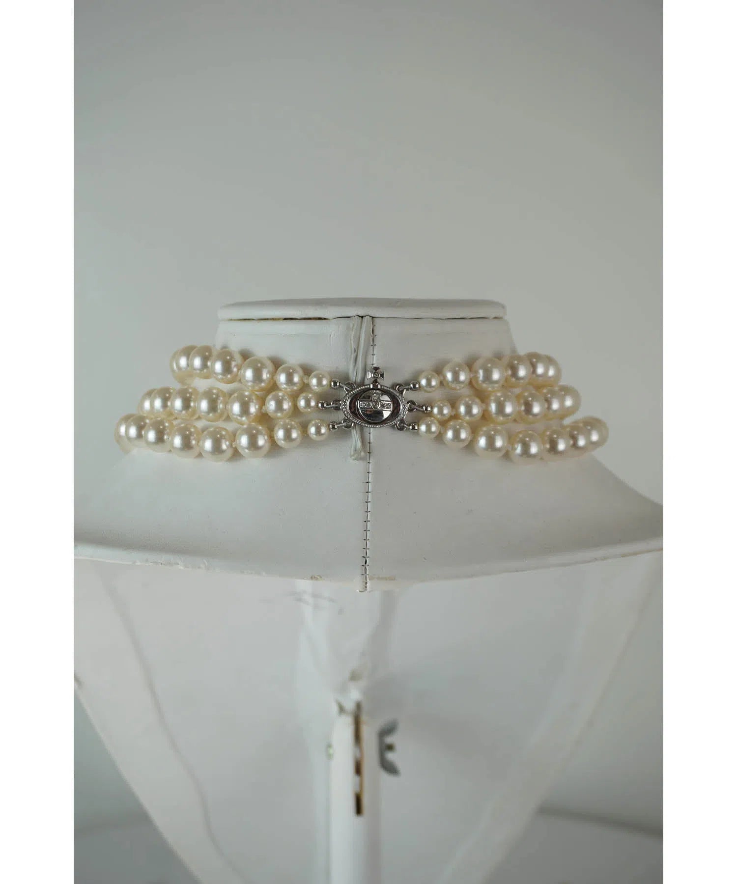 Vivienne Westwood Orb Bas Three Row Pearl Necklace