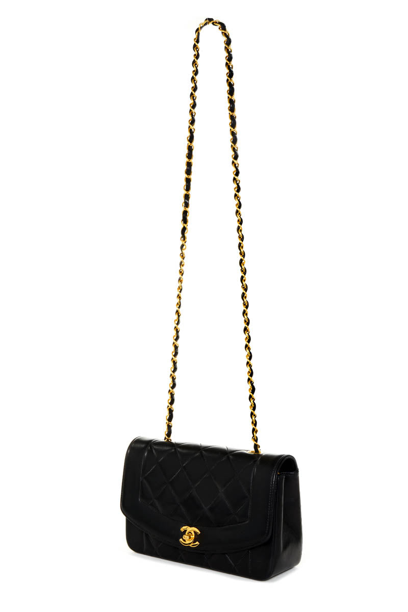 Chanel Vintage Small Diana Purse 1996-97