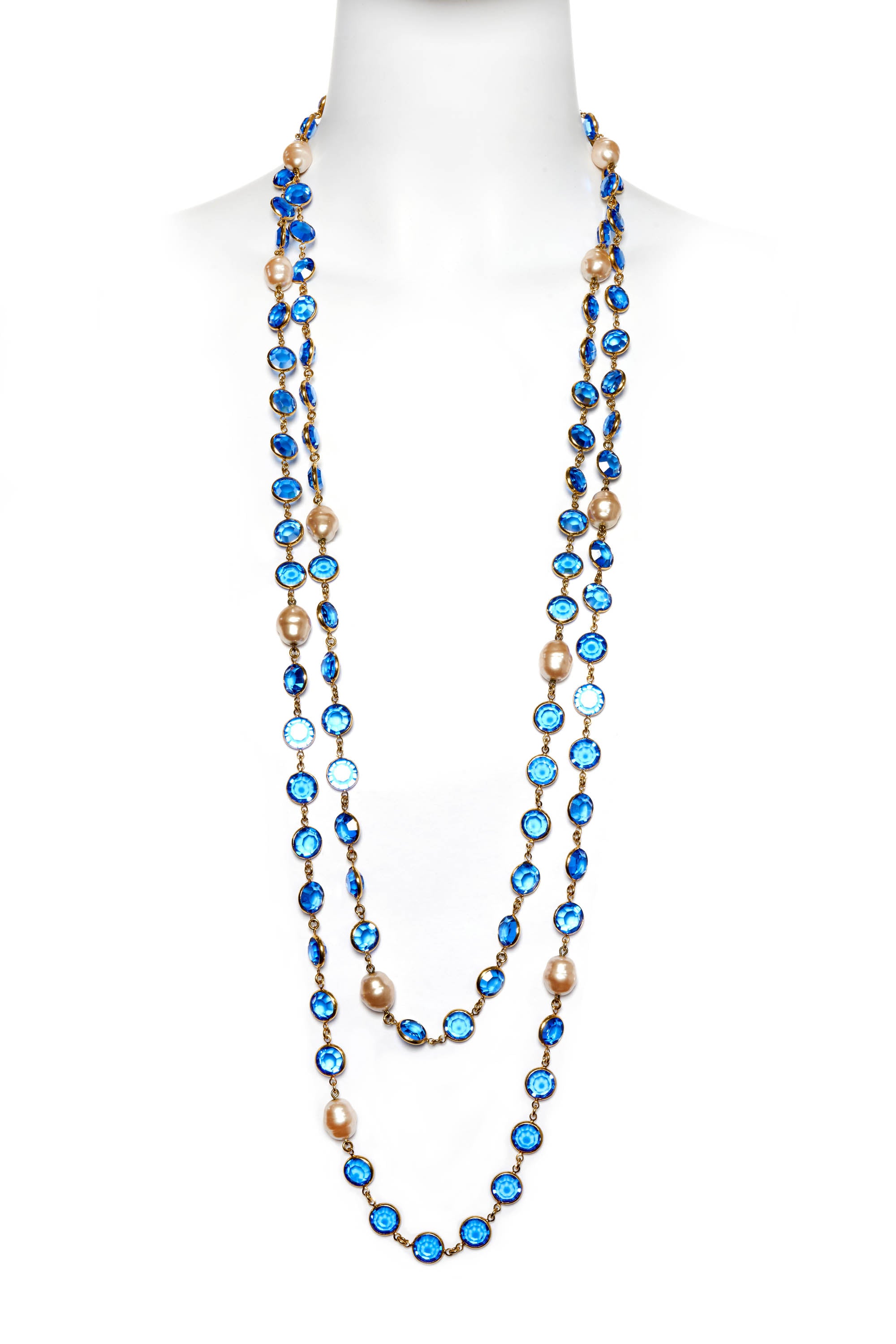 Chanel Vintage 80's Sautoir Pearl Necklace With Blue Strass Crystals 24k Gold Plated