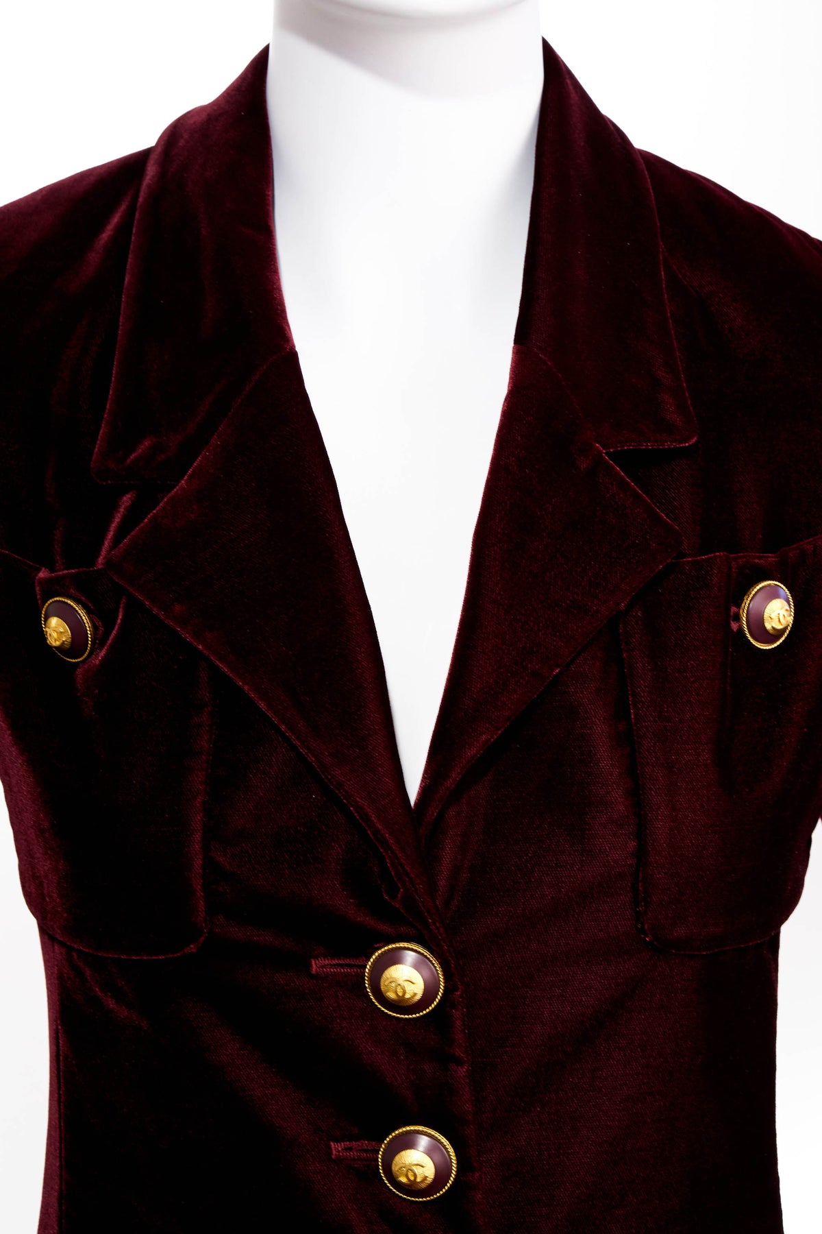 Chanel Deep Violet Velvet Jacket With Gold Buttons Size Small