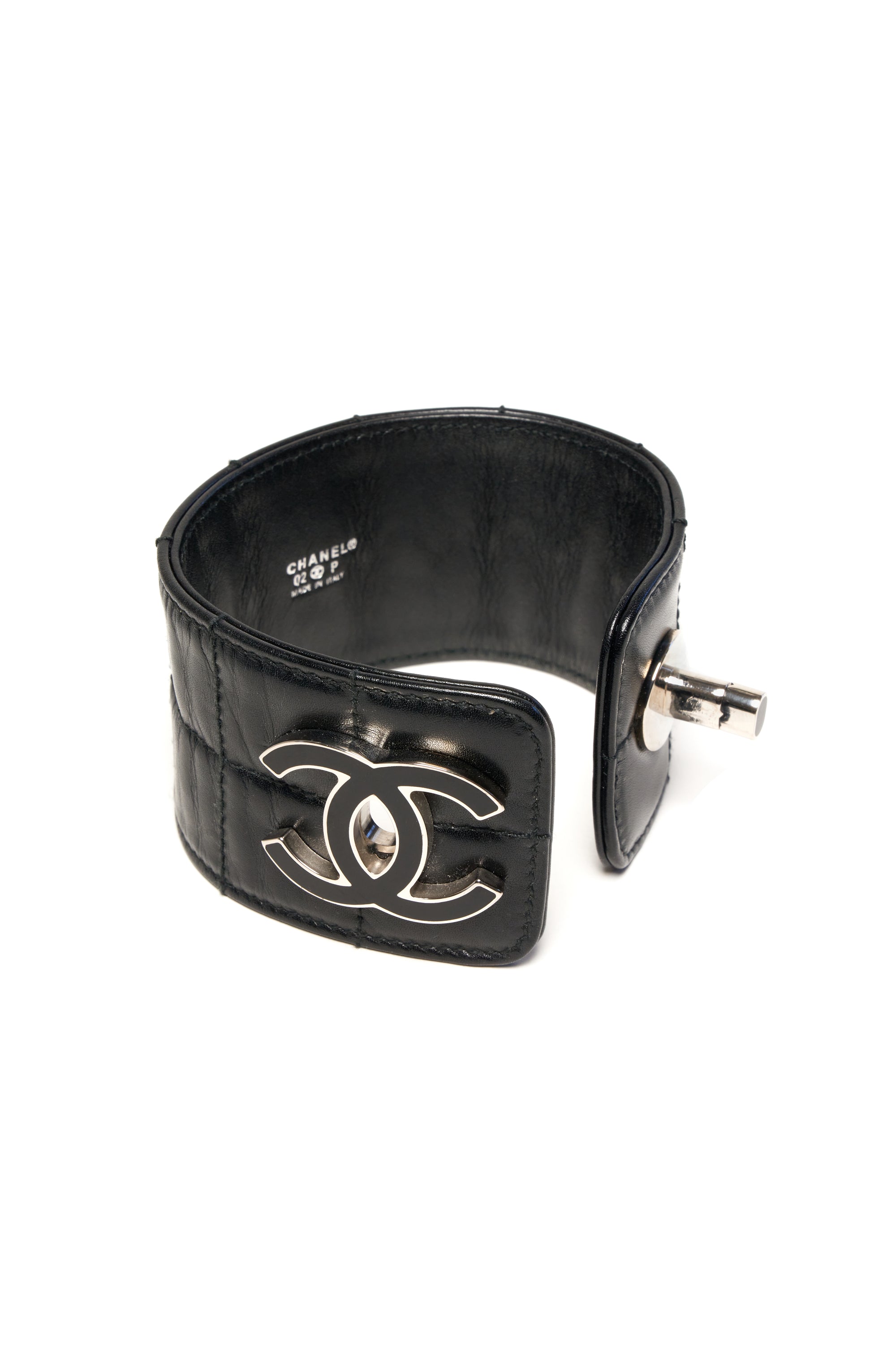 Chanel Vintage Black Napa Leather Cuff With Enamel CC 2002P