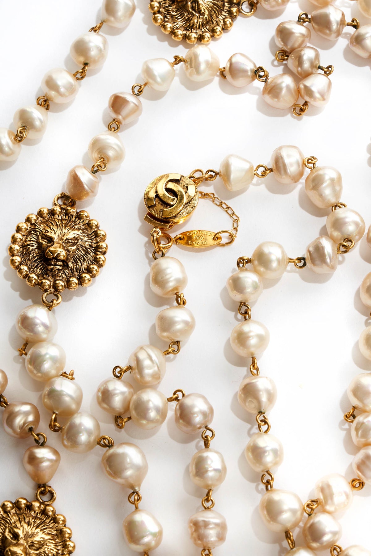 Chanel Pearl and Lion Medallion Sautoir Necklace