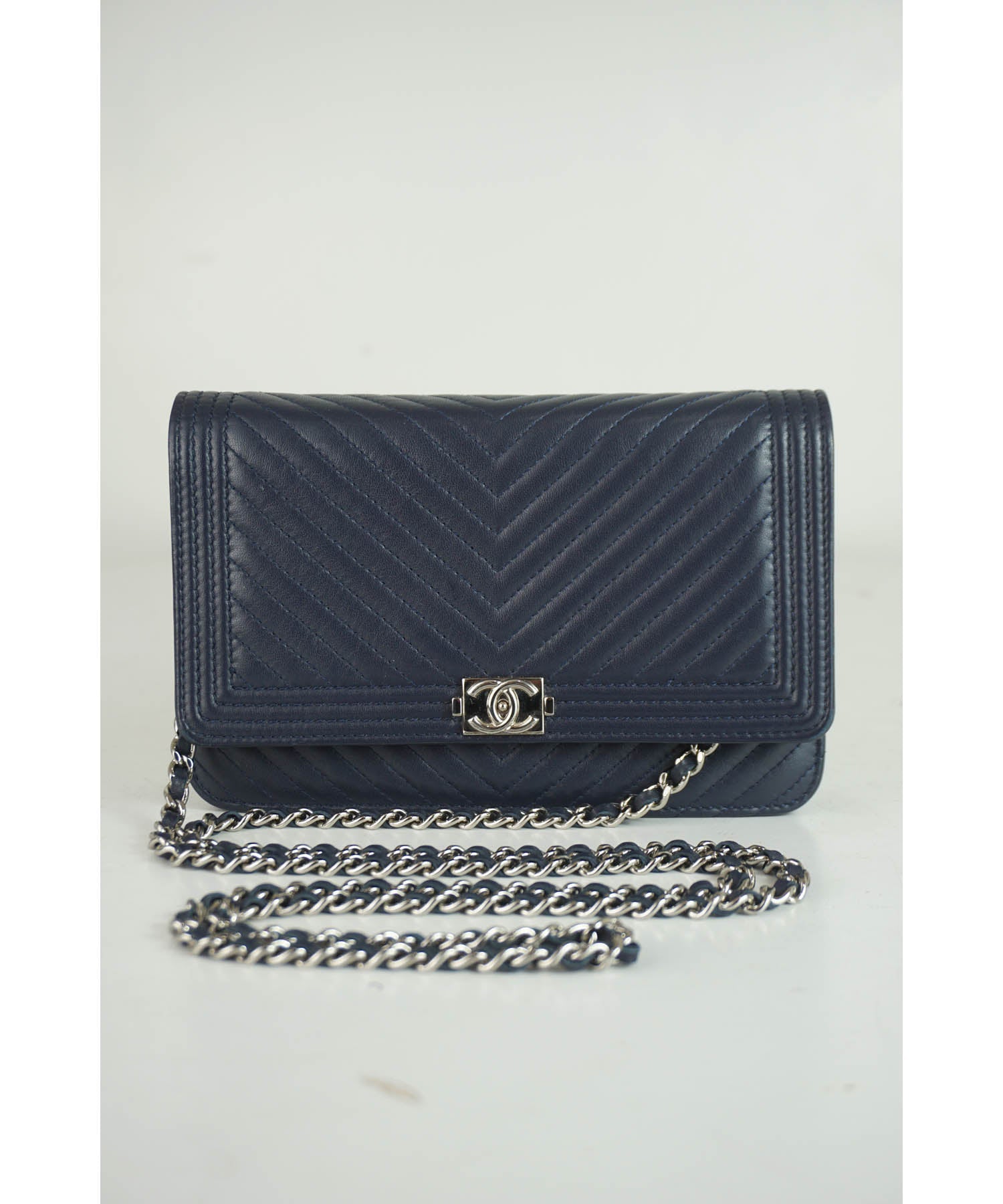 Chanel Vintage Chevron Shoulder Bag | Foxy Couture Carmel