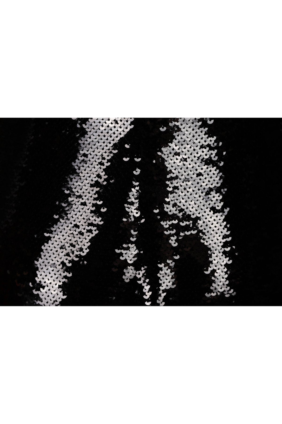 Tom Ford Black Sequins Off the Shoulder Mermaid Gown Size Small