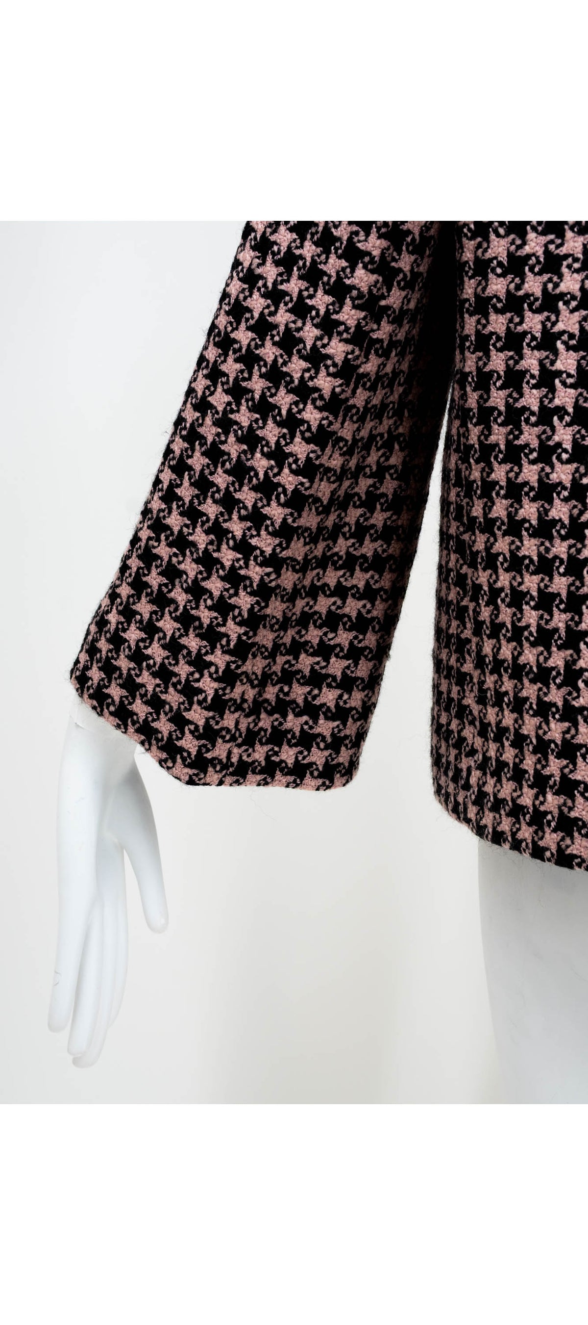 Gucci Salmon and Black Square G Print Wool Jacket Size 40 2022