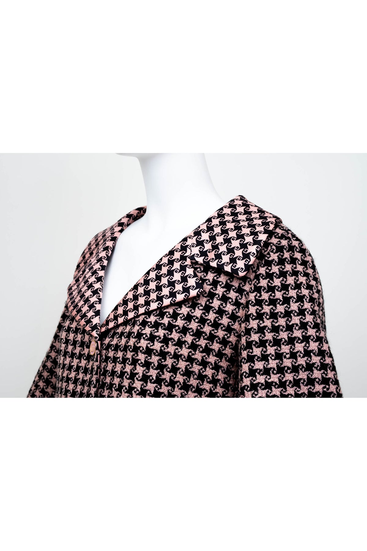 Gucci Salmon and Black Square G Print Wool Jacket Size 40 2022