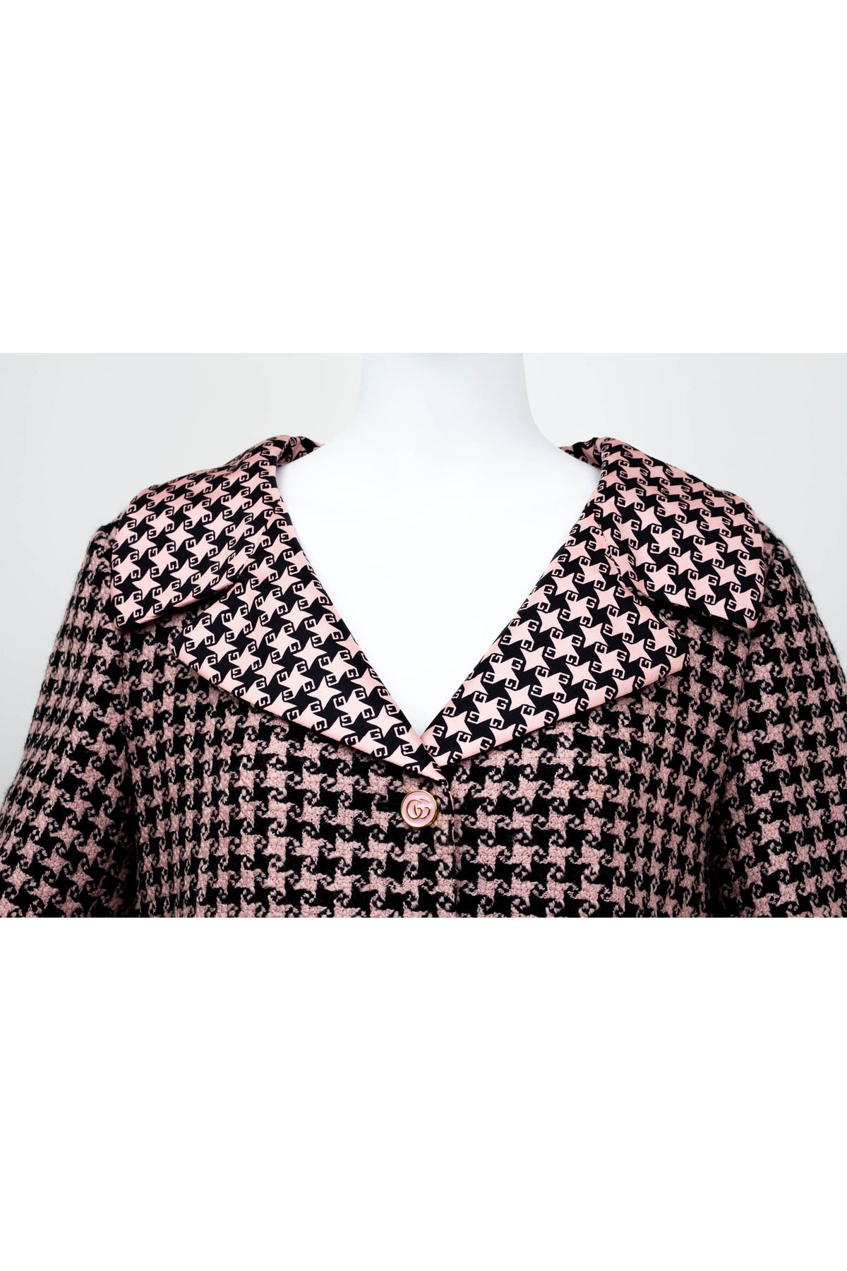 Gucci Salmon and Black Square G Print Wool Jacket Size 40 2022