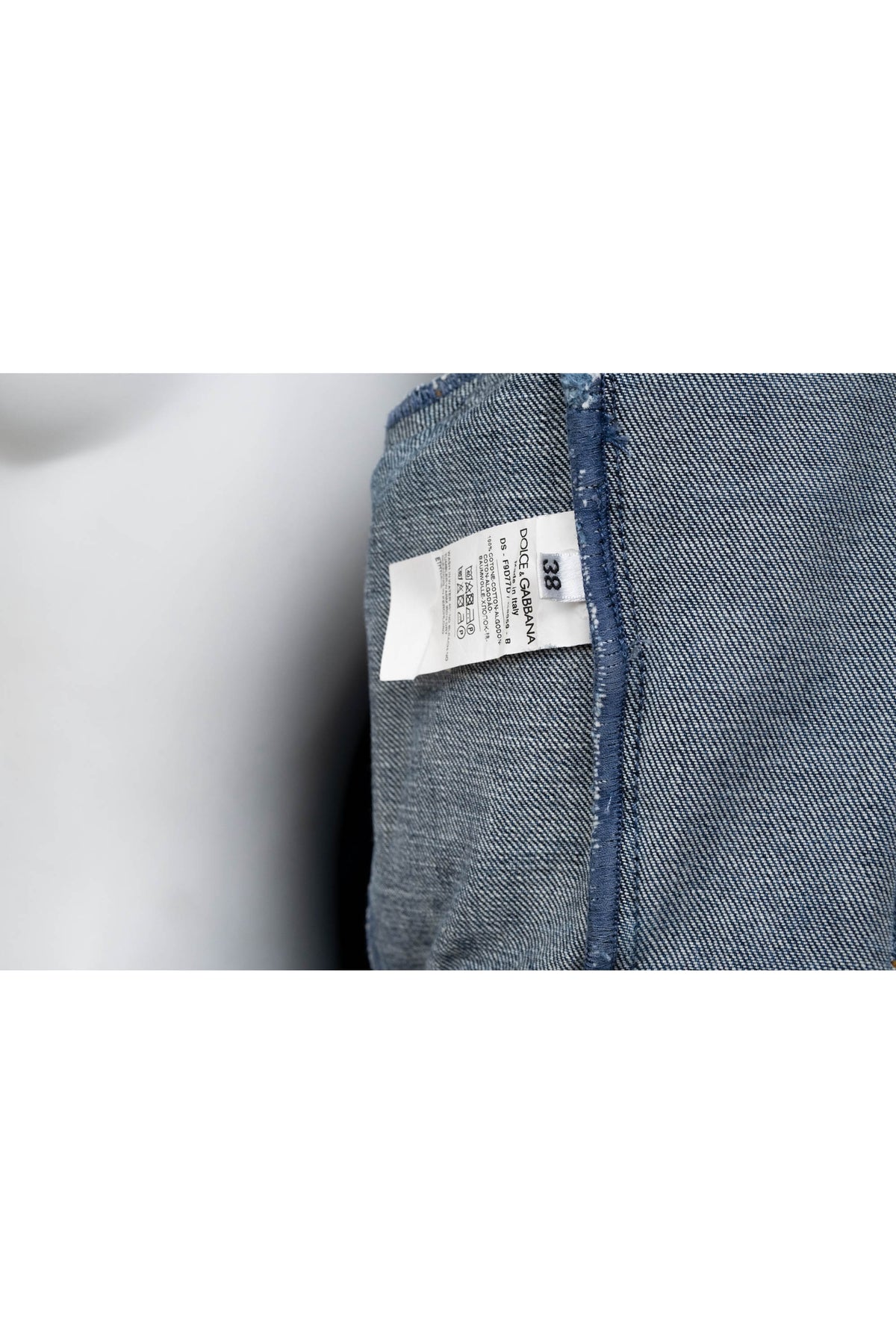 Dolce & Gabbana Denim Cropped Jacket Size 44 2002
