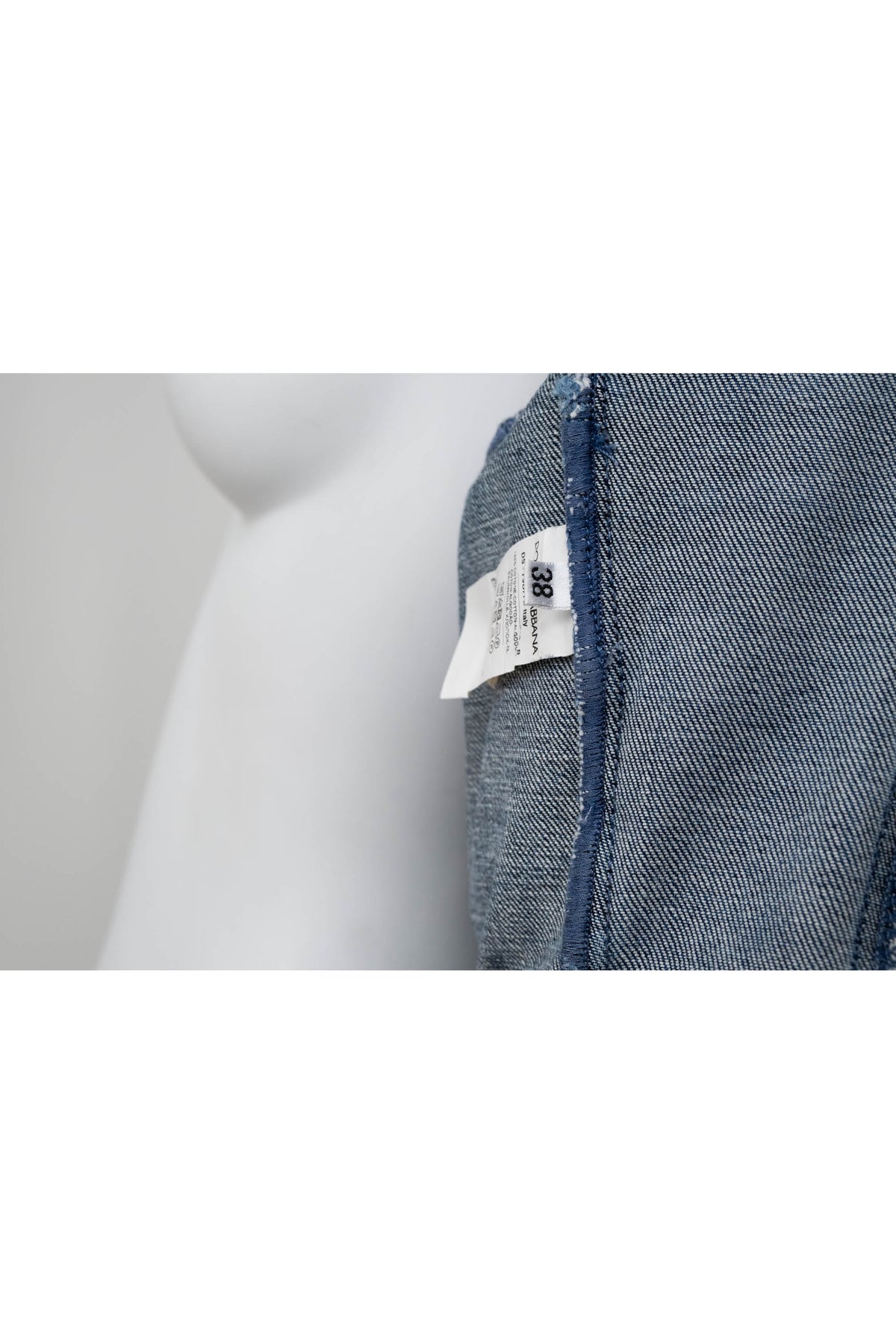 Dolce & Gabbana Denim Cropped Jacket Size 44 2002