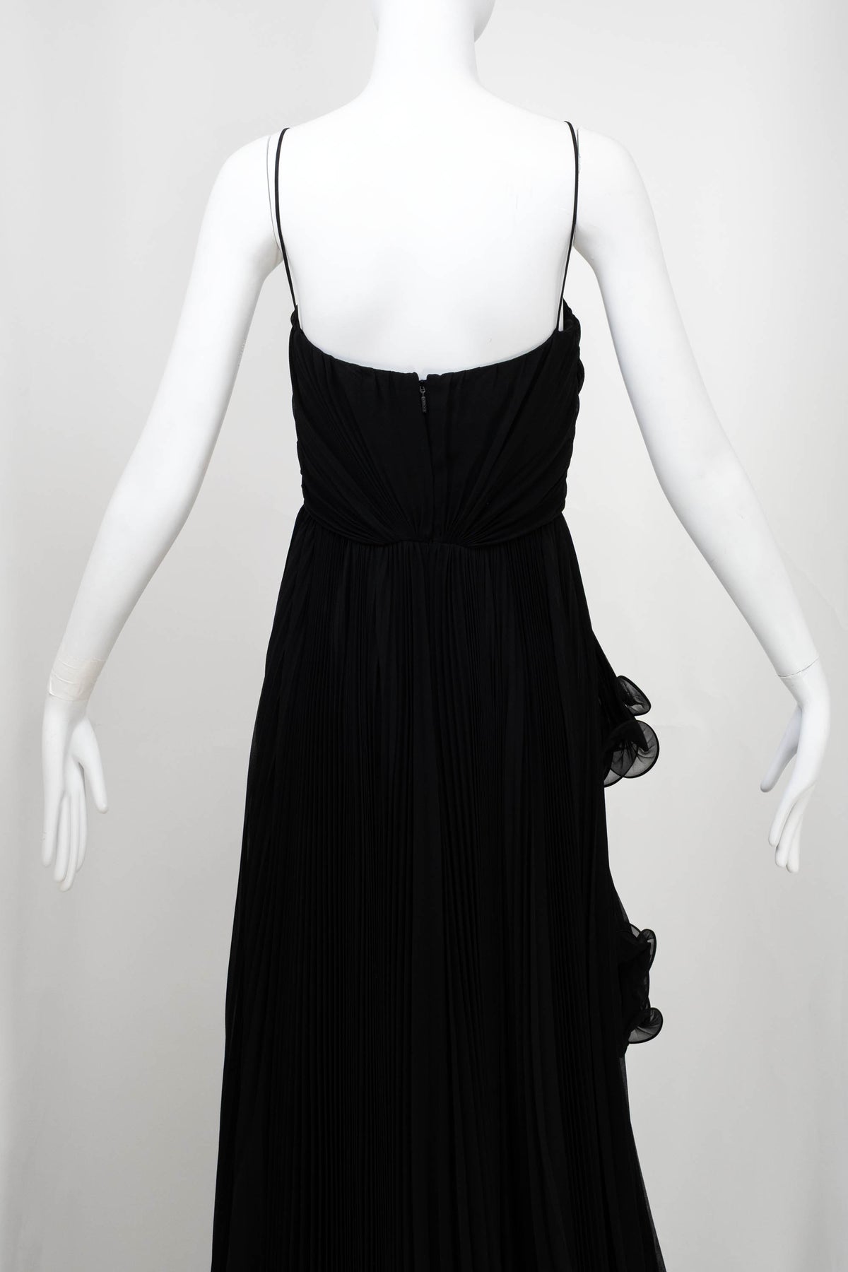 Gucci Black Runway Chiffon Pleated Gown Size 40 2020
