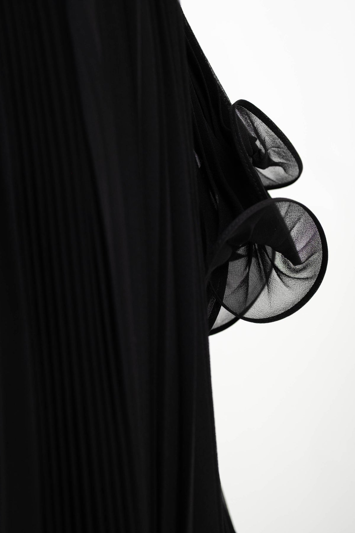 Gucci Black Runway Chiffon Pleated Gown Size 40 2020