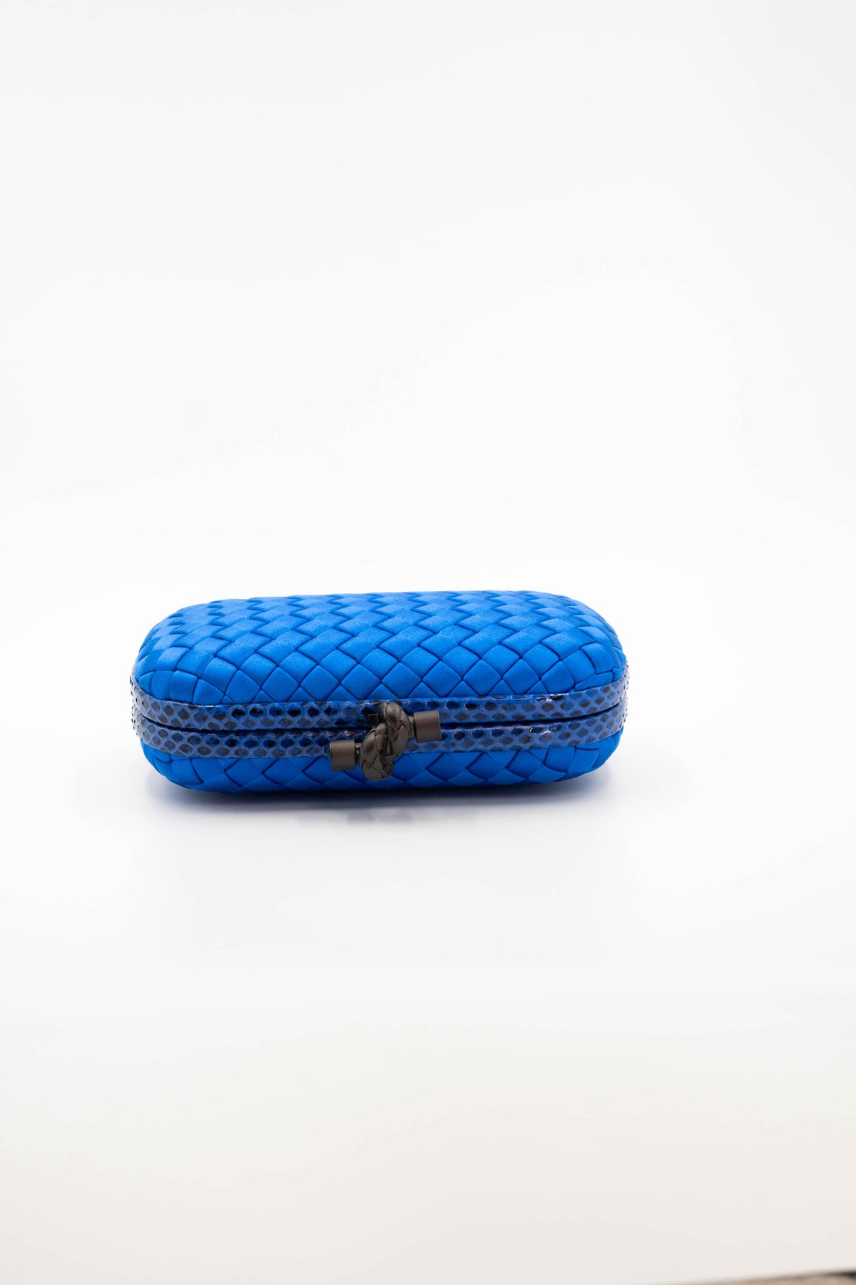 Bottega Veneta Royal Blue Snakeskin Trim Knot Minaudiere Purse Size Small