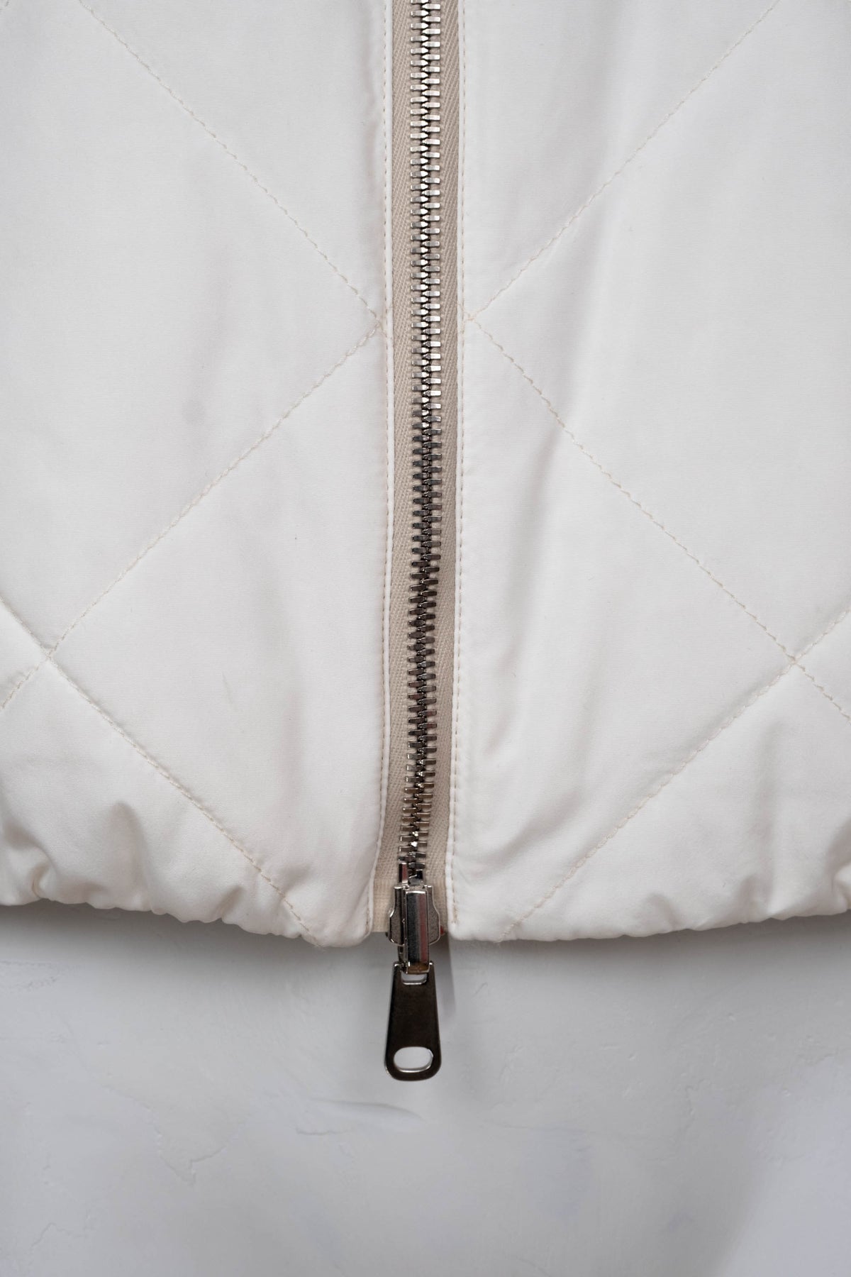 Brunello Cucinelli White Beige Reversible Quilted Bomber Jacket Size 38