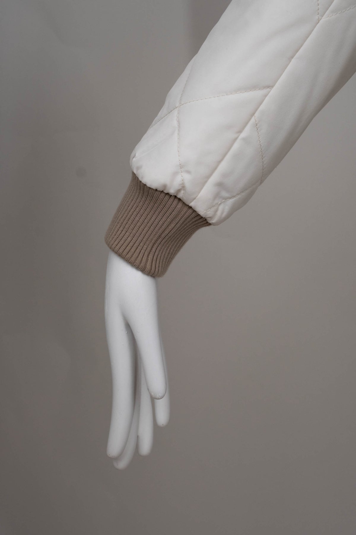 Brunello Cucinelli White Beige Reversible Quilted Bomber Jacket Size 38