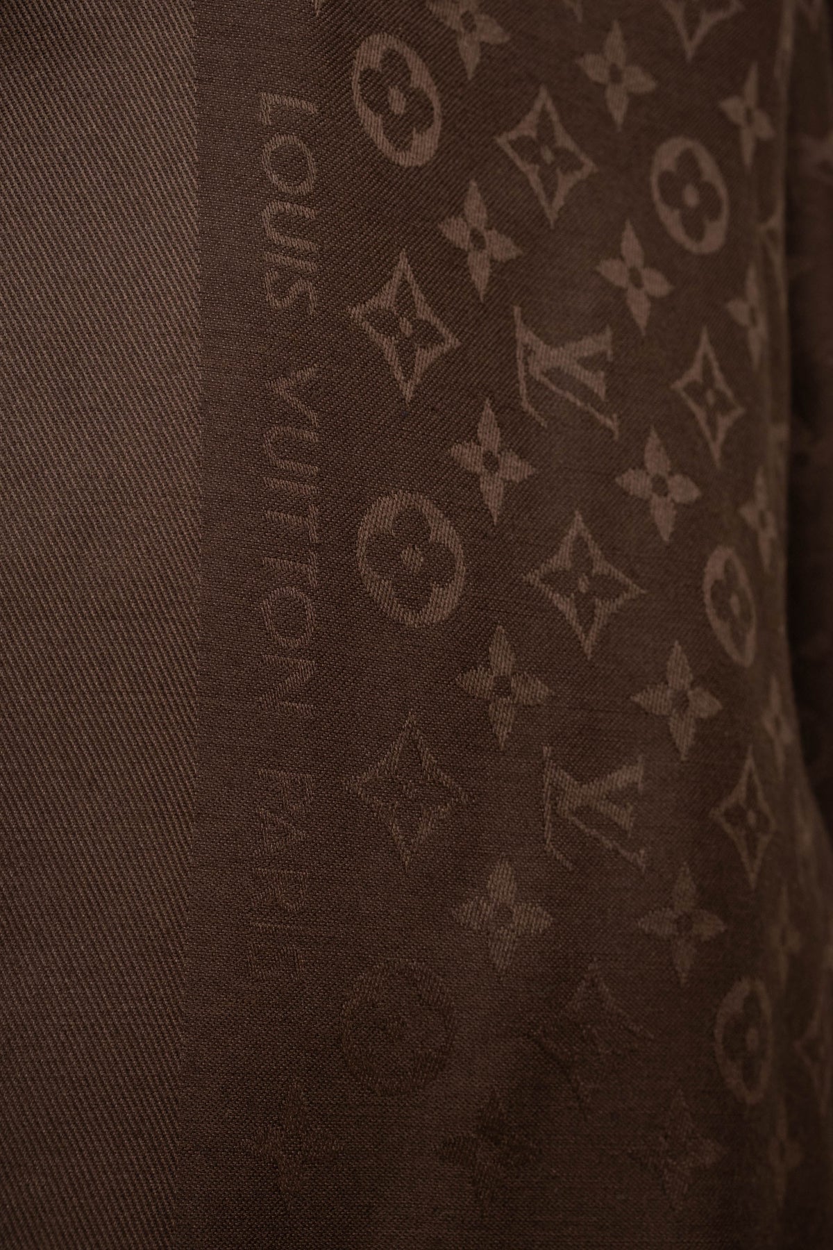 Louis Vuitton Brown Jacquard Shawl Size 140cm
