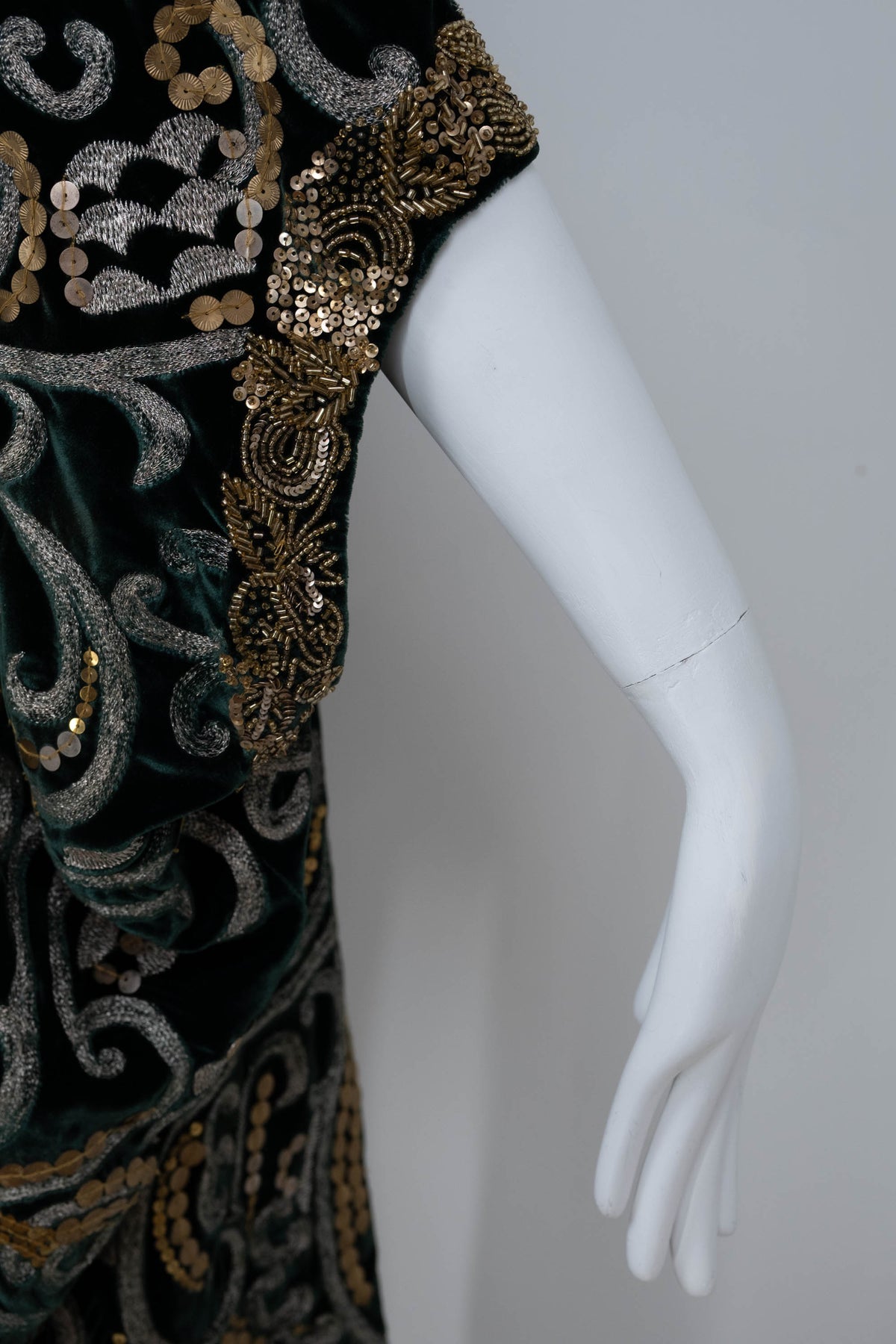 Naeem Khan Green Embellished Velvet Cape Dress