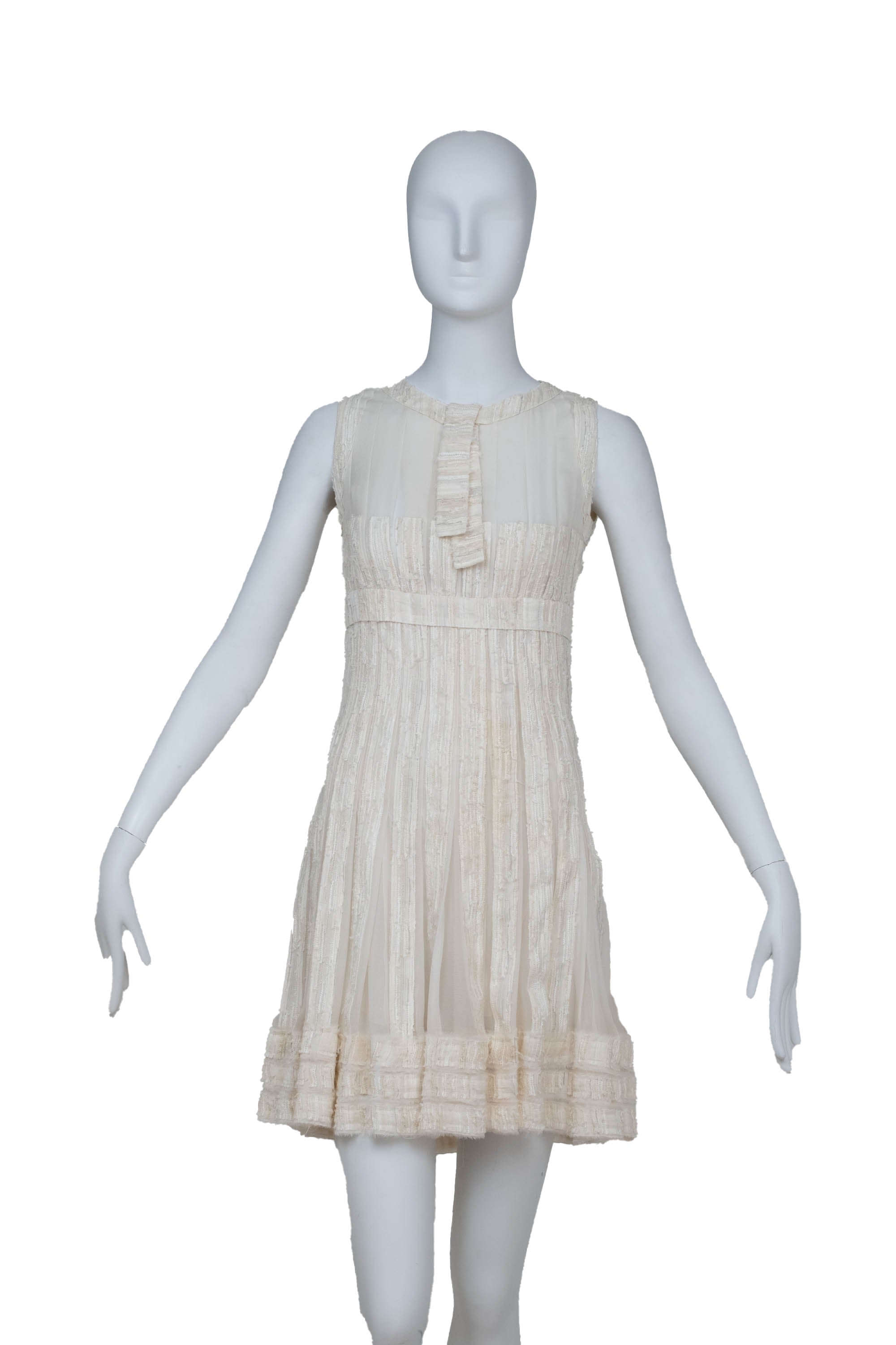 Chanel Cream Tweed Sleeveless Dress Size 34 07C