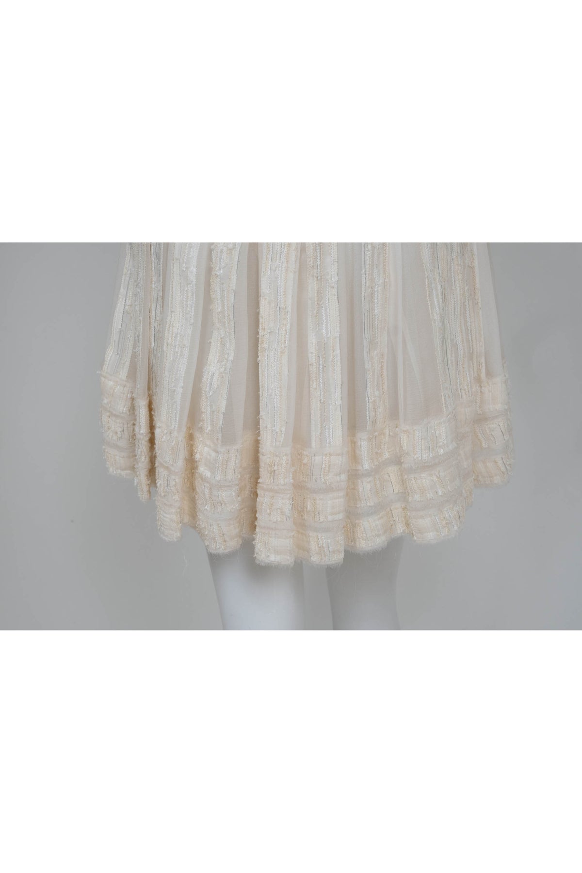 Chanel Cream Tweed Sleeveless Dress Size 34 07C