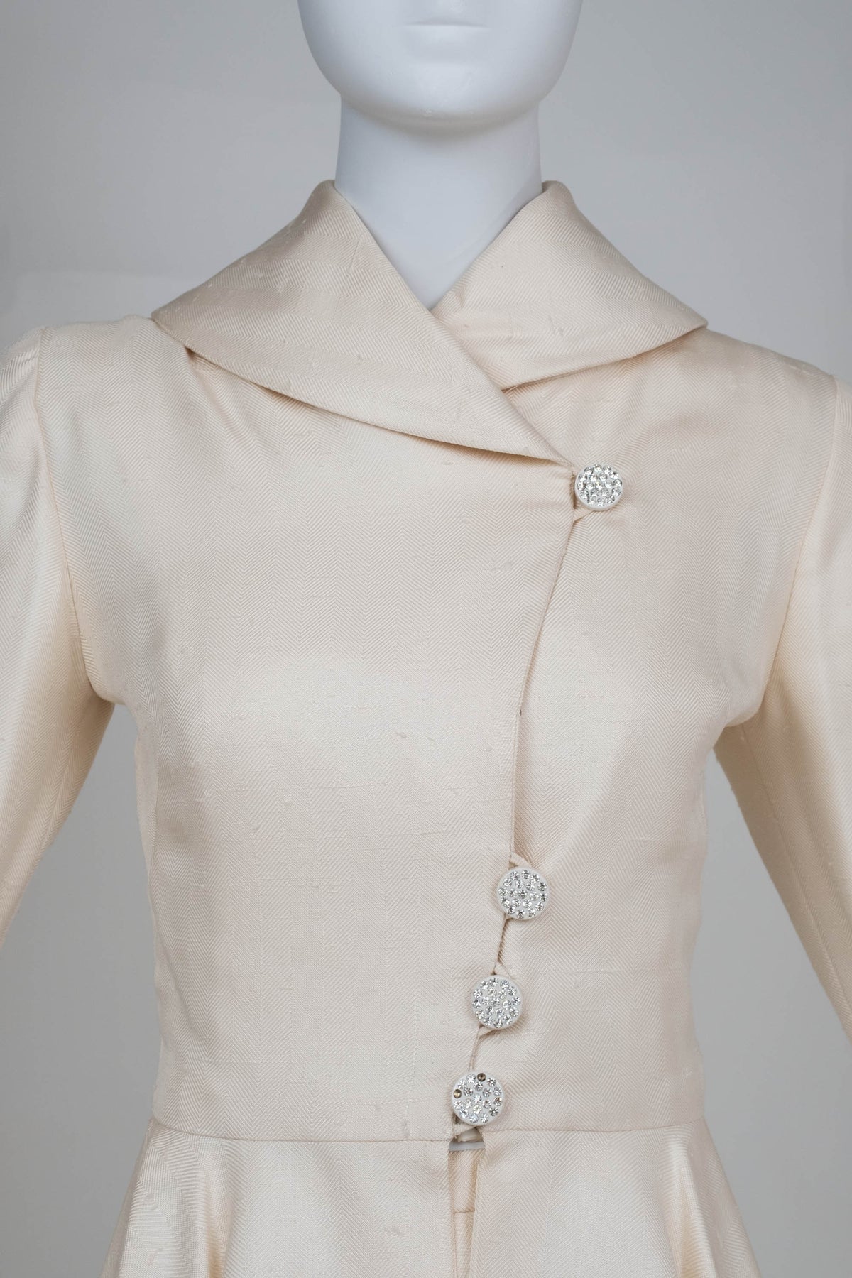 Vicky Tiell Vintage French White Linen Suit Size 34-36