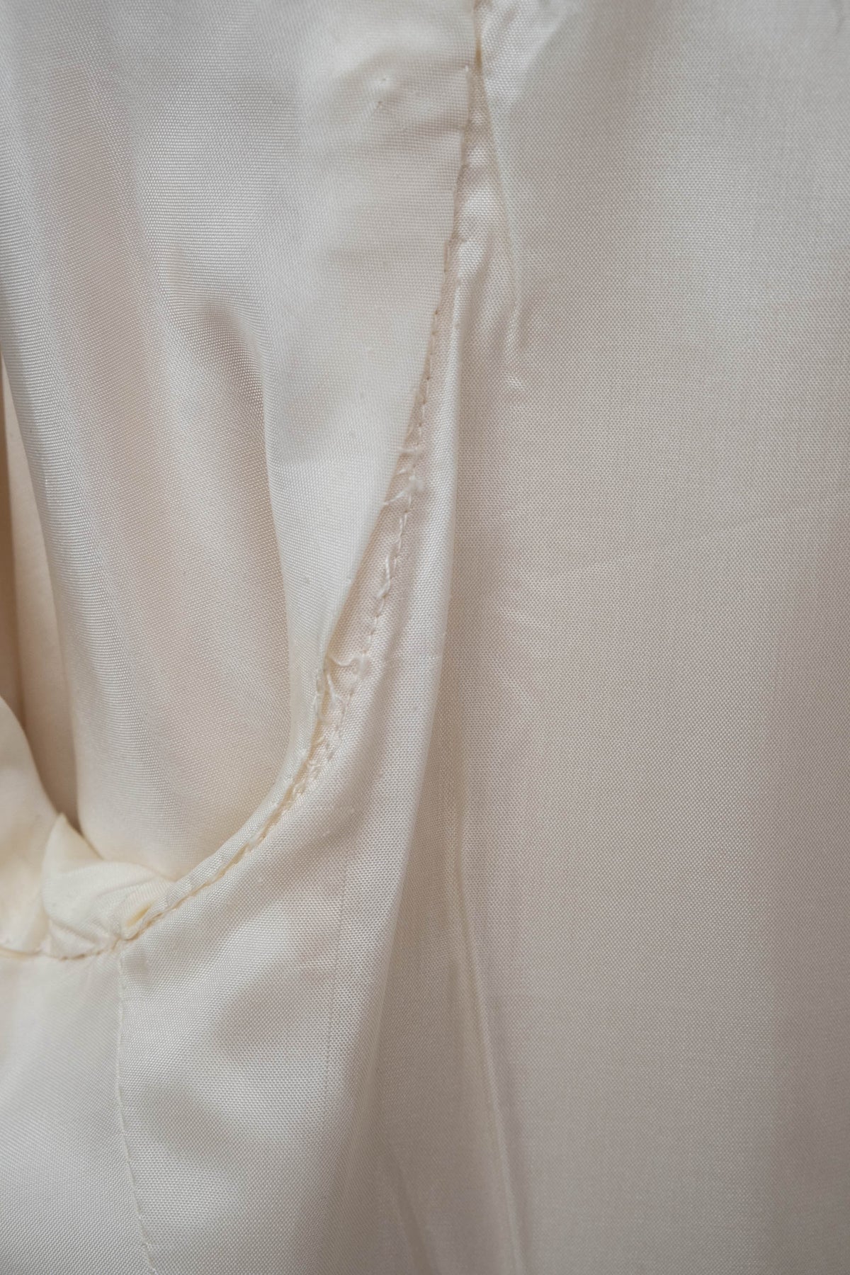 Vicky Tiell Vintage French White Linen Suit Size 34-36