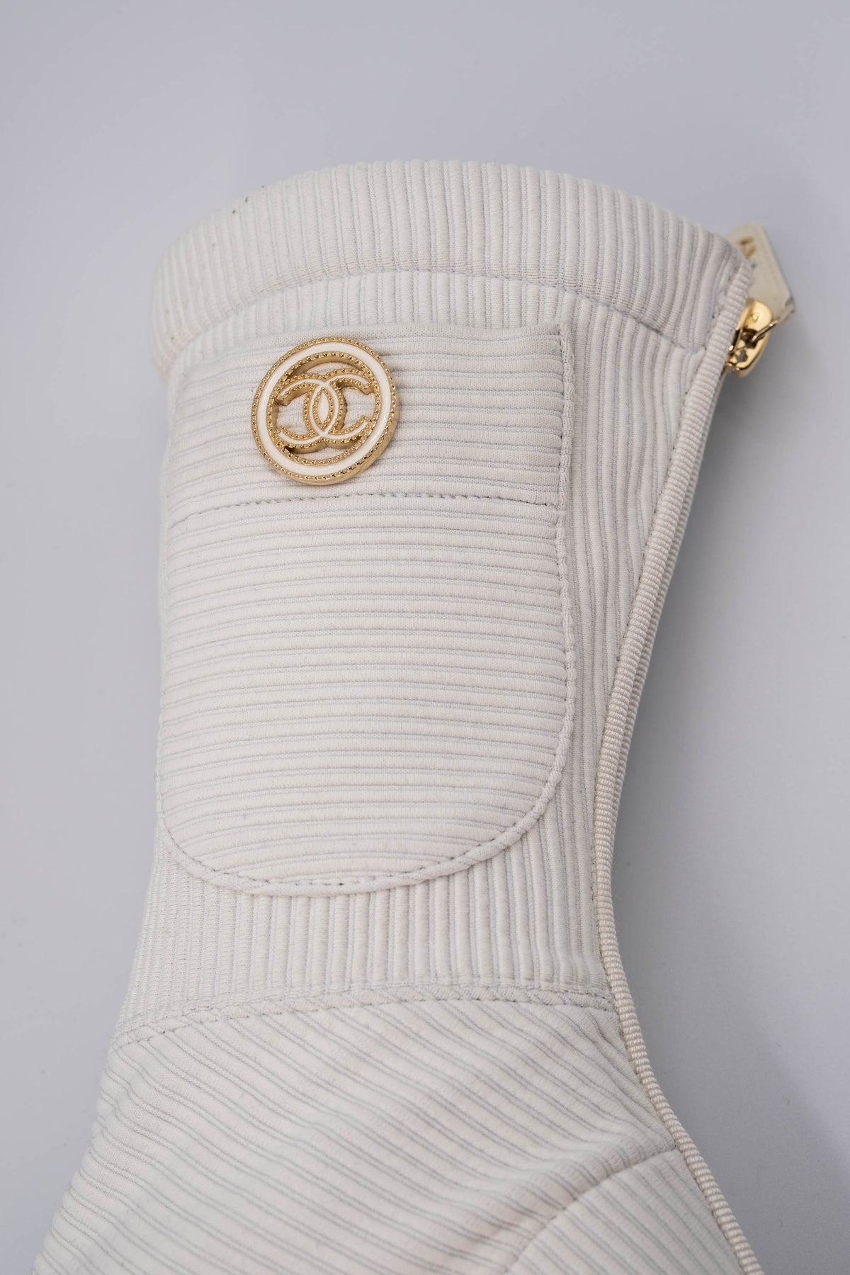 Chanel White Booties With Patent Leather Toe Size 7 2021 Cruise