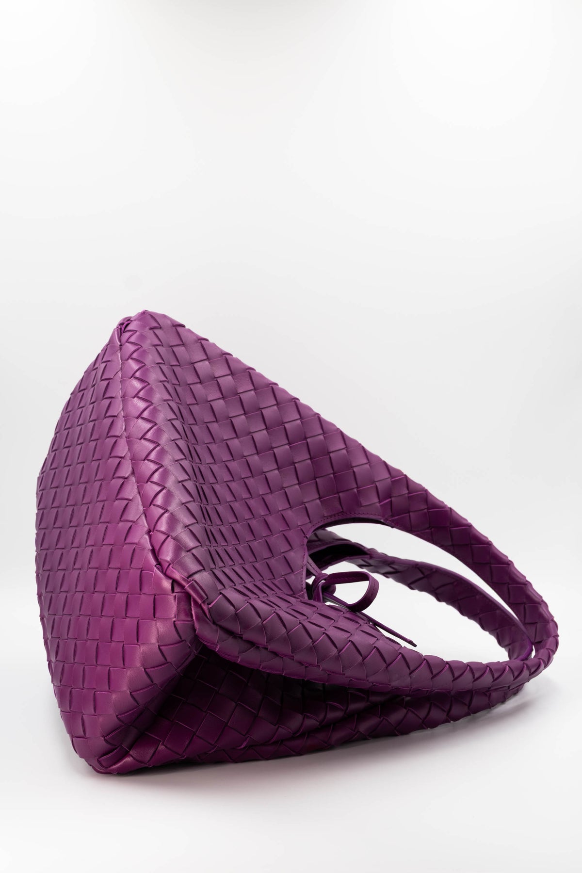 Bottega Veneta Size Large Woven Hobo Bag "campana" Beet Root Purse