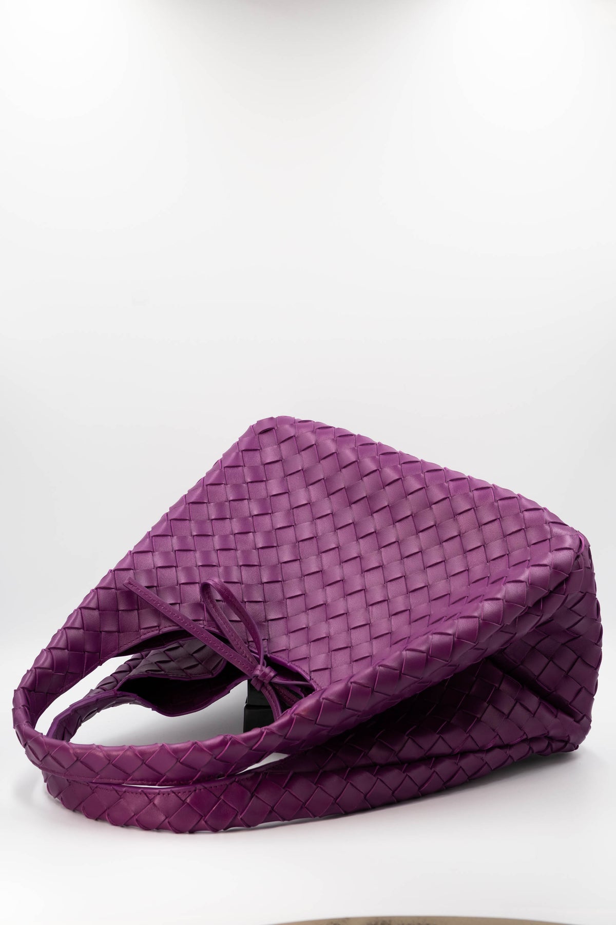 Bottega Veneta Size Large Woven Hobo Bag "campana" Beet Root Purse