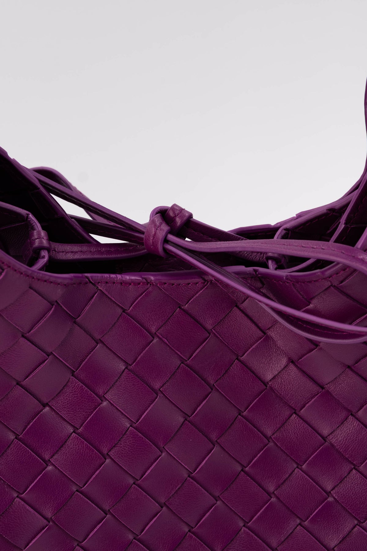 Bottega Veneta Size Large Woven Hobo Bag "campana" Beet Root Purse