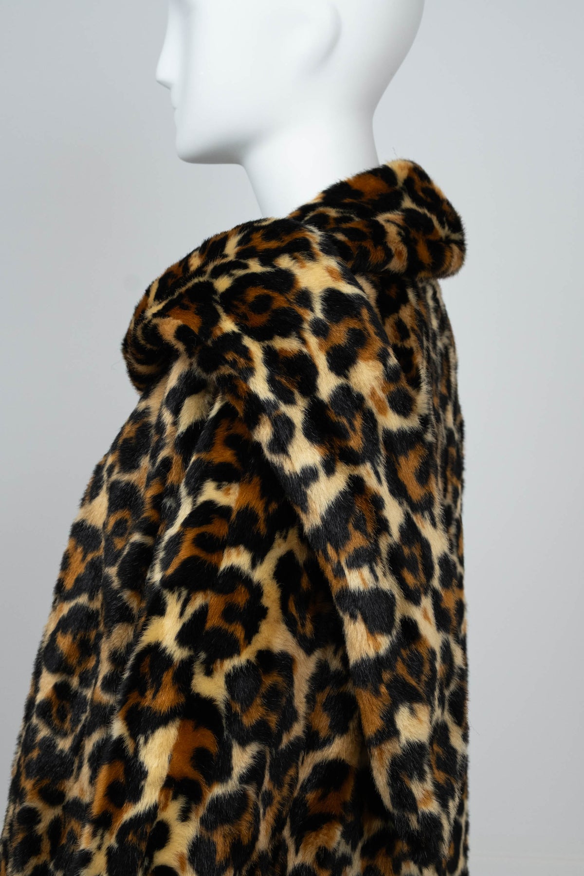 Alexander McQueen McQ Leopard Faux Fur Scarf Neck Coat Size 8