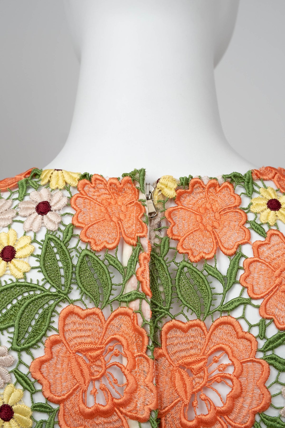 Dolce & Gabbana Multicolor Floral Guipere Lace Long Sleeve Dress Size 42/6