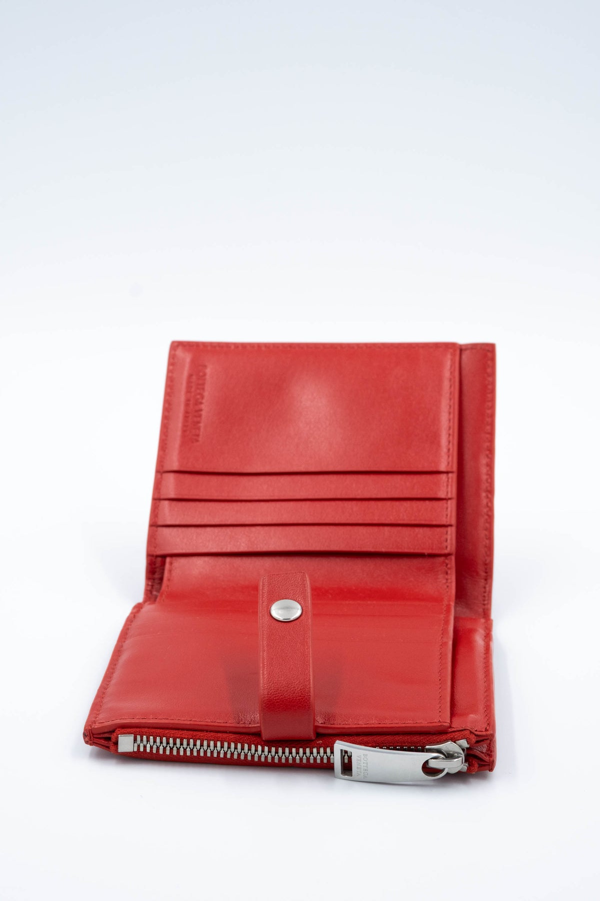 Bottega Veneta Red Square Med Weave Intrecciato Wallet Size Small