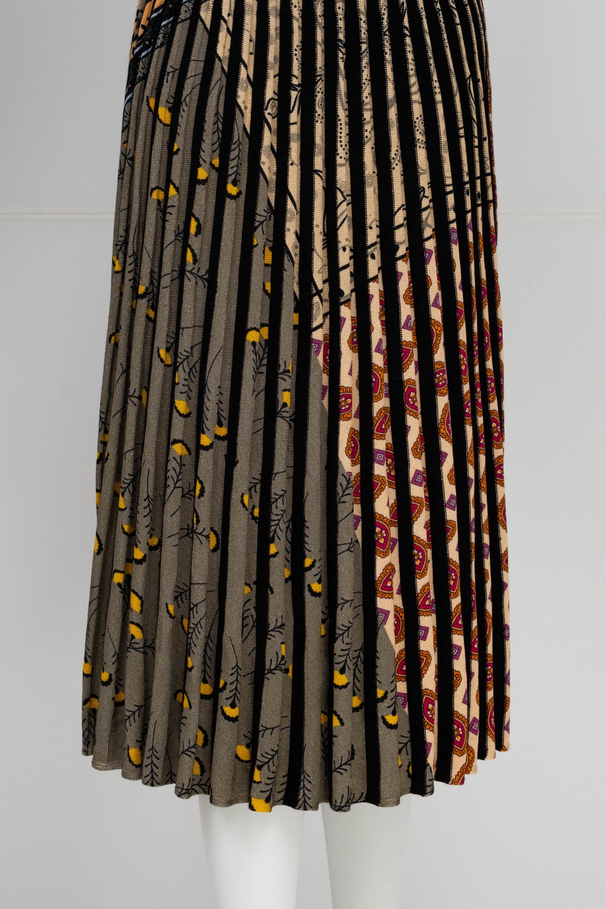 Etro Black Rib Knit Maxi Dress Paisley Print Size 42