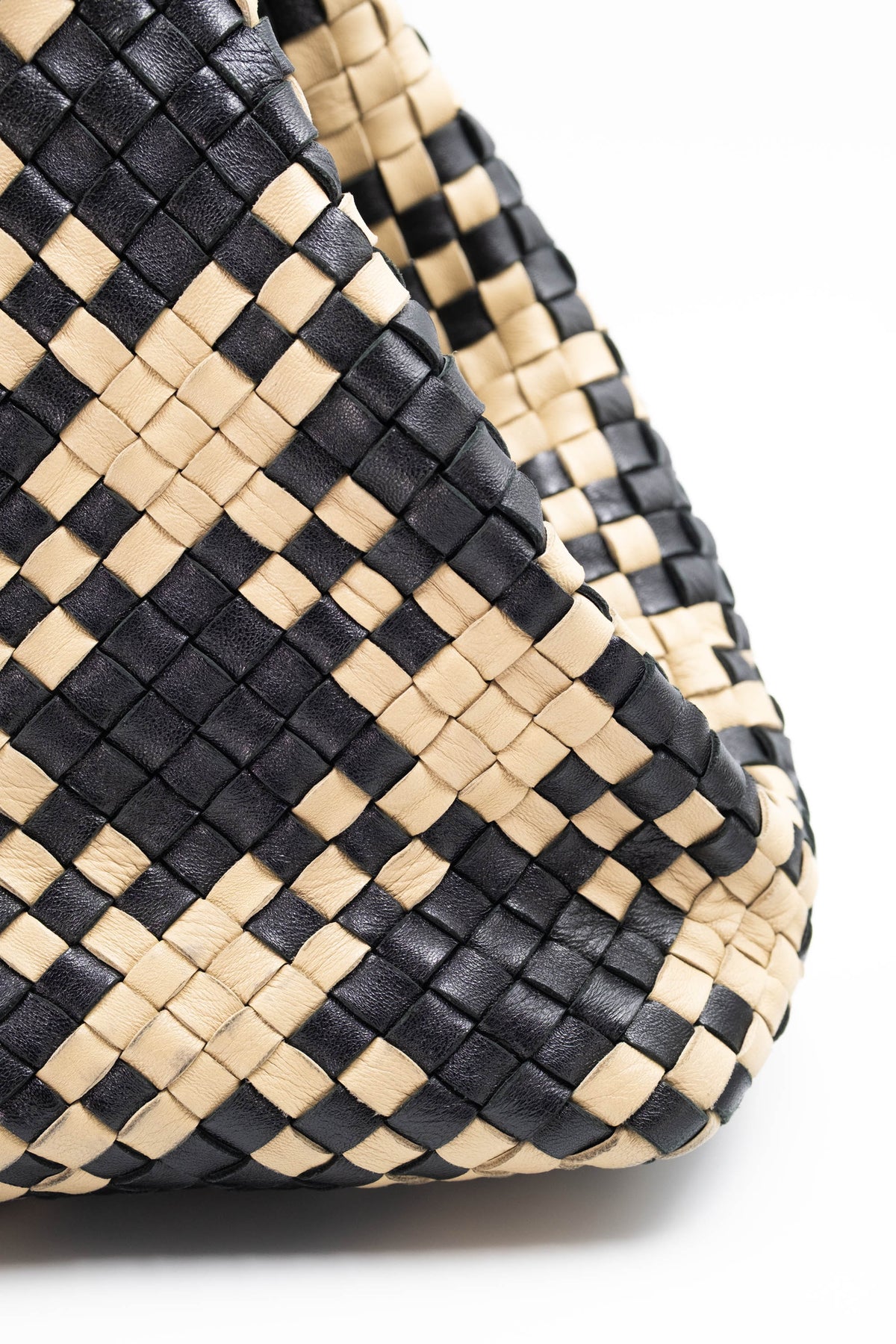 Bottega Veneta Black and Tan Contrast Cabat Tote Purse Size L