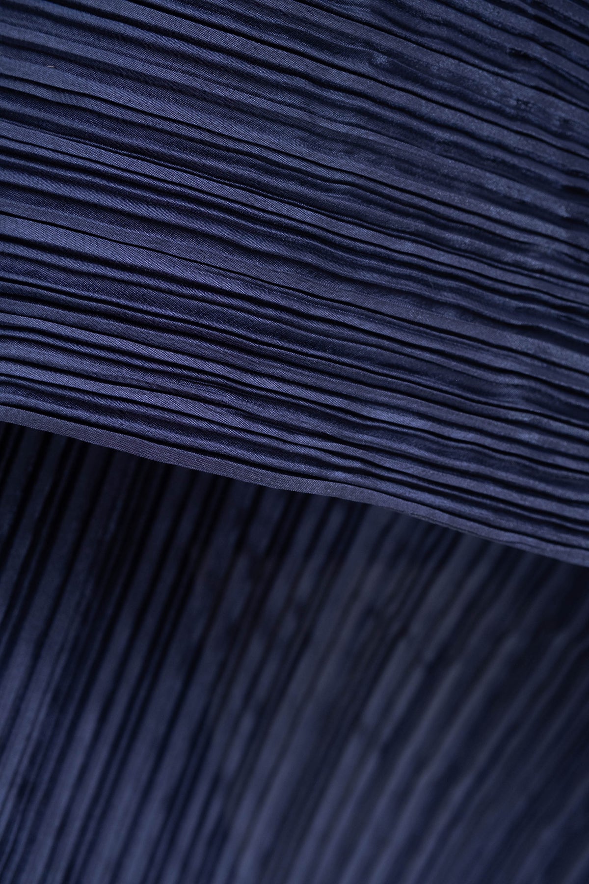 Issey Miyake Blue Pleated Jump Madame T Stole Size O/S