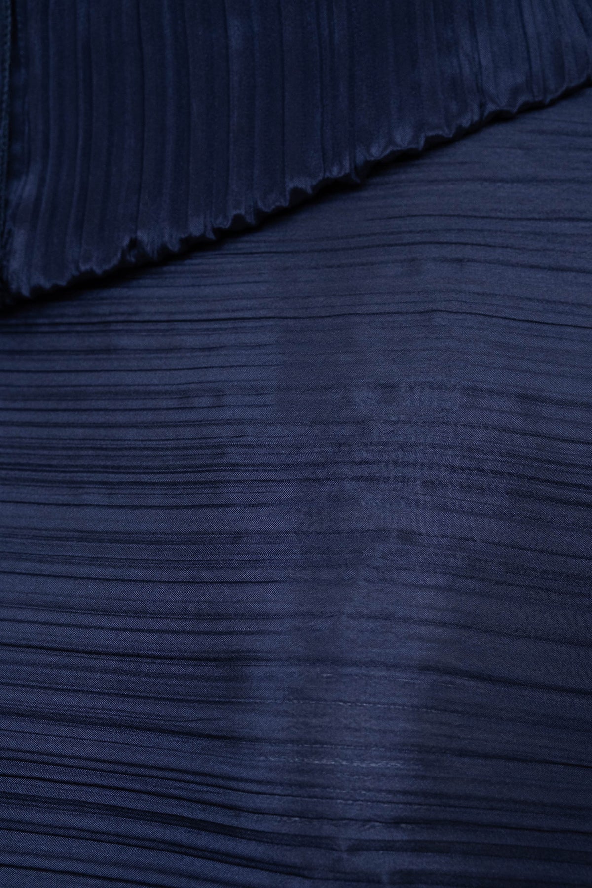 Issey Miyake Blue Pleated Jump Madame T Stole Size O/S