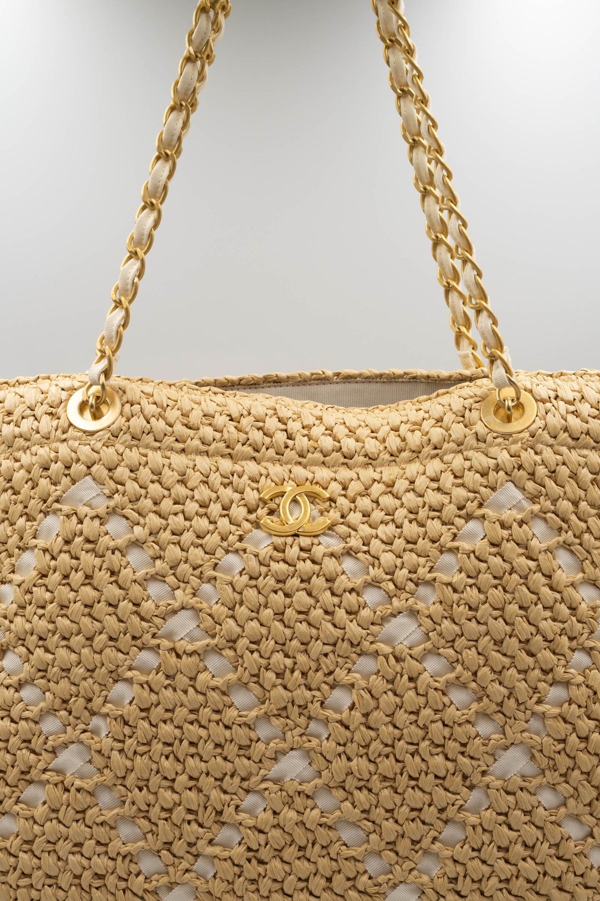 Chanel Raffia Diamond Quilt Shopping Tote Cruise 25/26