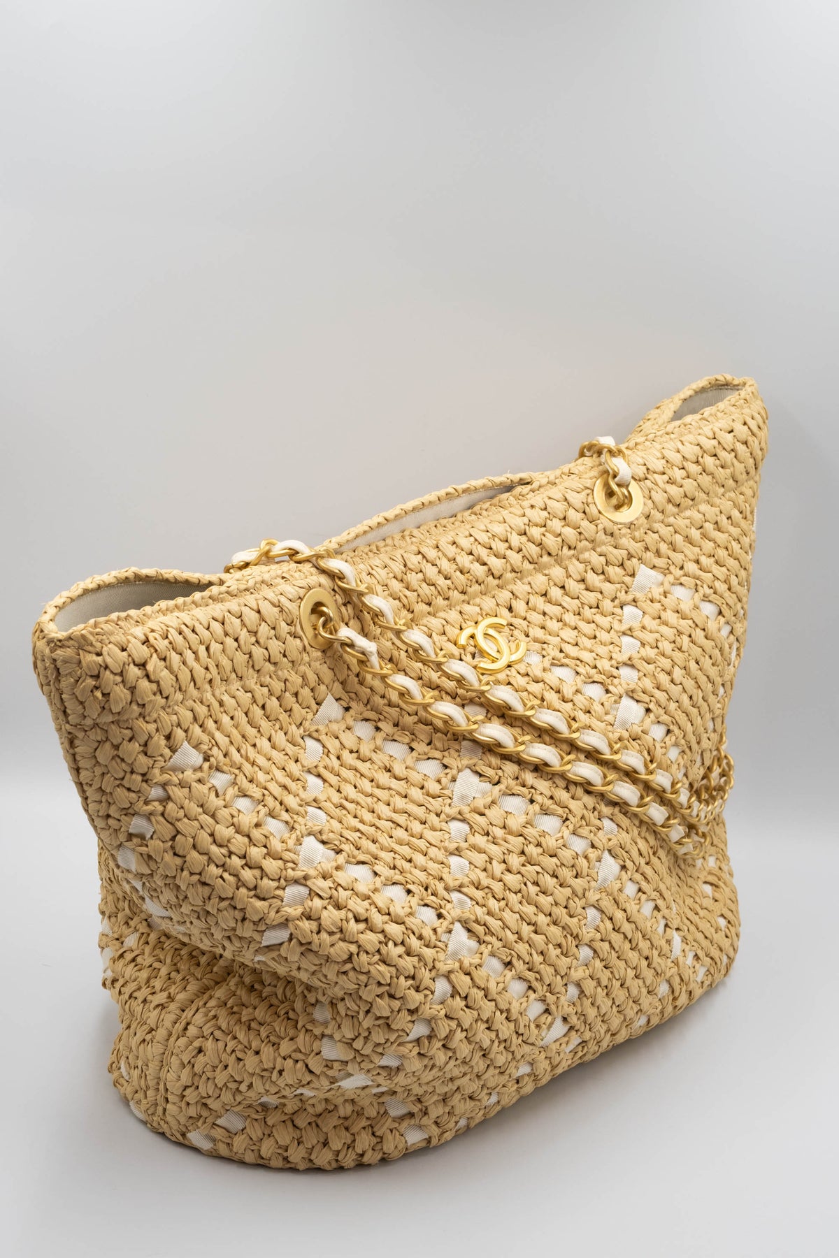 Chanel Raffia Diamond Quilt Shopping Tote Cruise 25/26