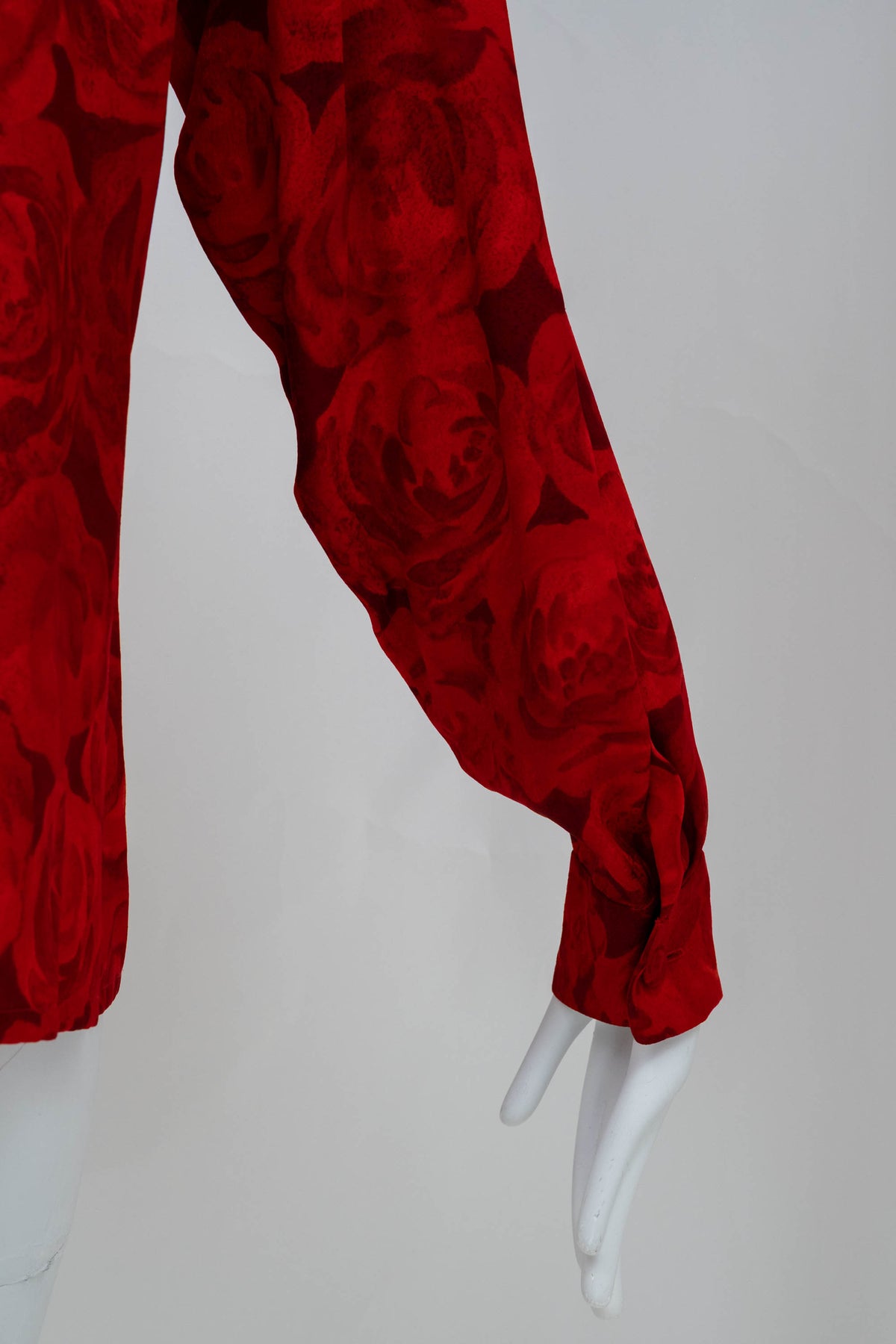 Yves Saint Laurent Rive Gauche Red Rose Print Fringe Neck Tie Blouse 1970's Size 40
