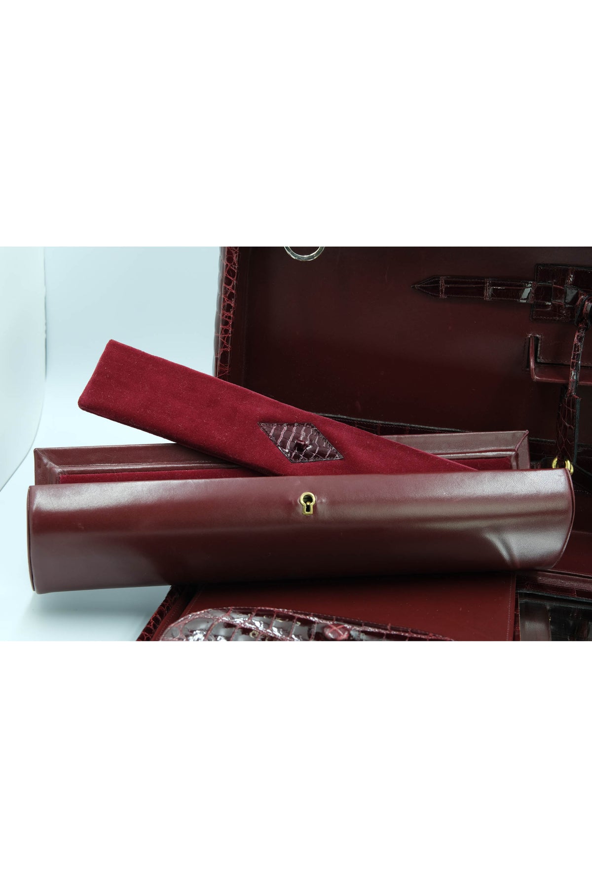 Battaglia Vintage Maroon Crocodile Jewelry Travel Case 1940&#39;s-60&#39;s