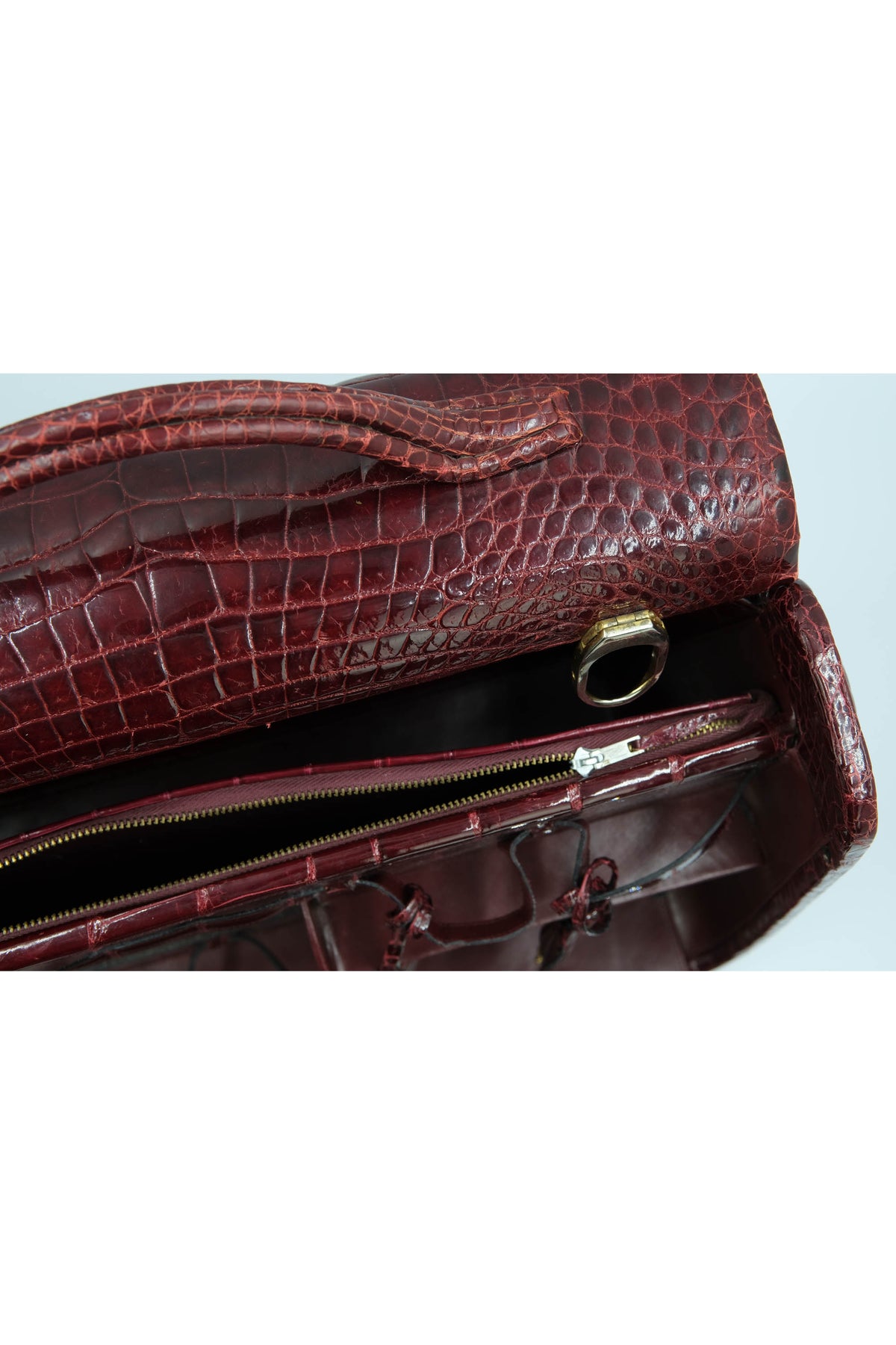 Battaglia Vintage Maroon Crocodile Jewelry Travel Case 1940&#39;s-60&#39;s