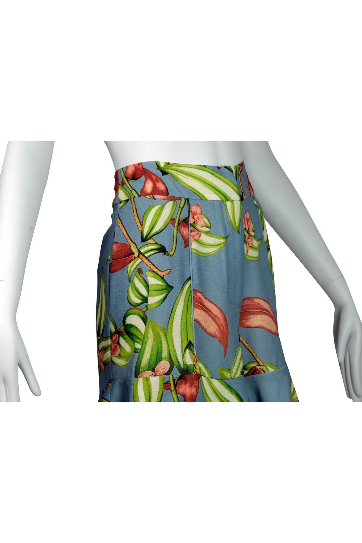 PatBo Grey and Leaf Print Crepe Wrap Top With Shorts Two Piece Set Size 6