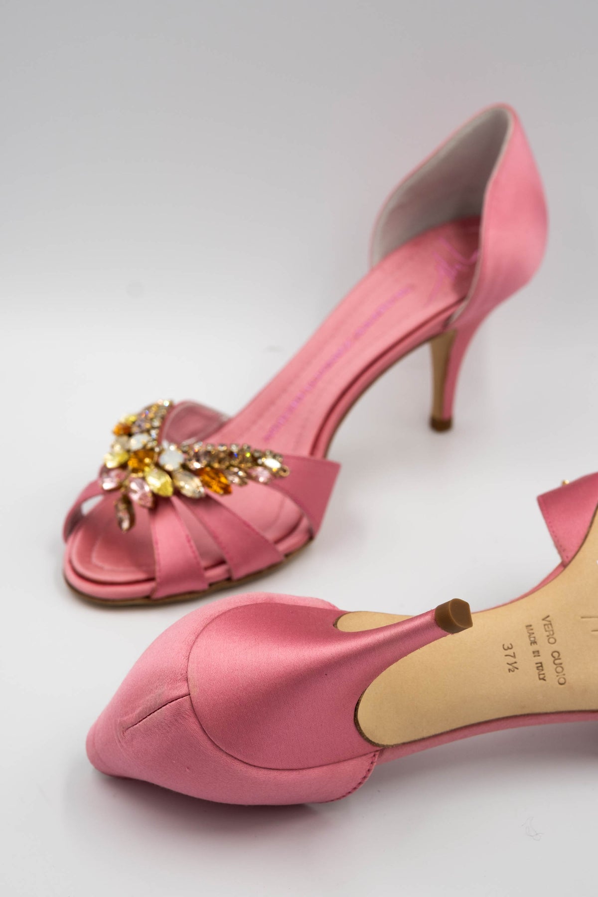 Guiseppe Zanotti Size 7.5 Pink Satin Crystal Toe D'orsay 3" Heels