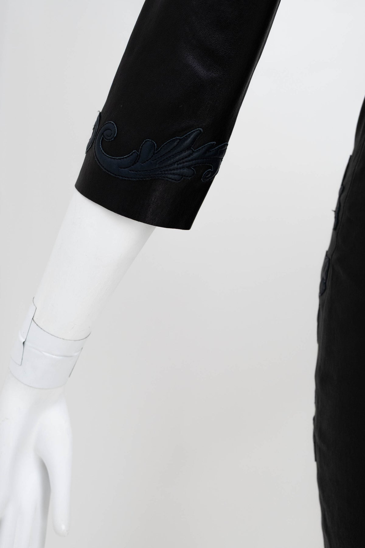Jitrois Black Long Sleeve Floral Embossed Leather Dress Size 36&nbsp;