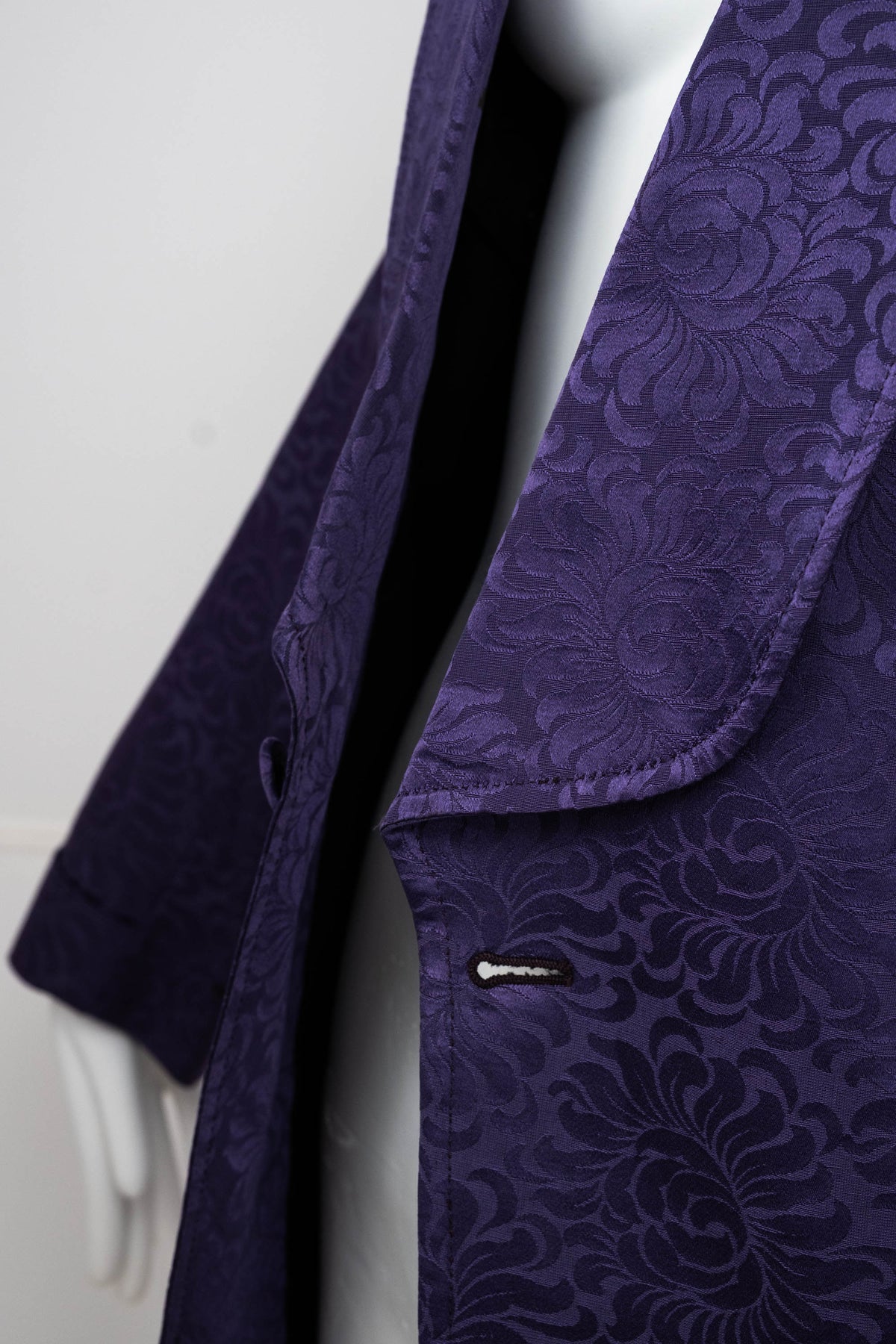 Tom Ford Purple Brocade Smoking Jacket Size 40/6