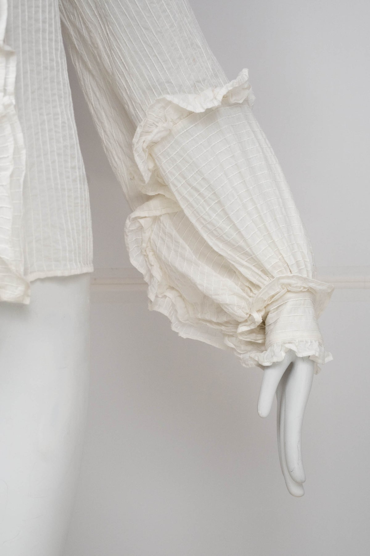 Chloe White Pin Tucked Cotton Poets Blouse Size 10