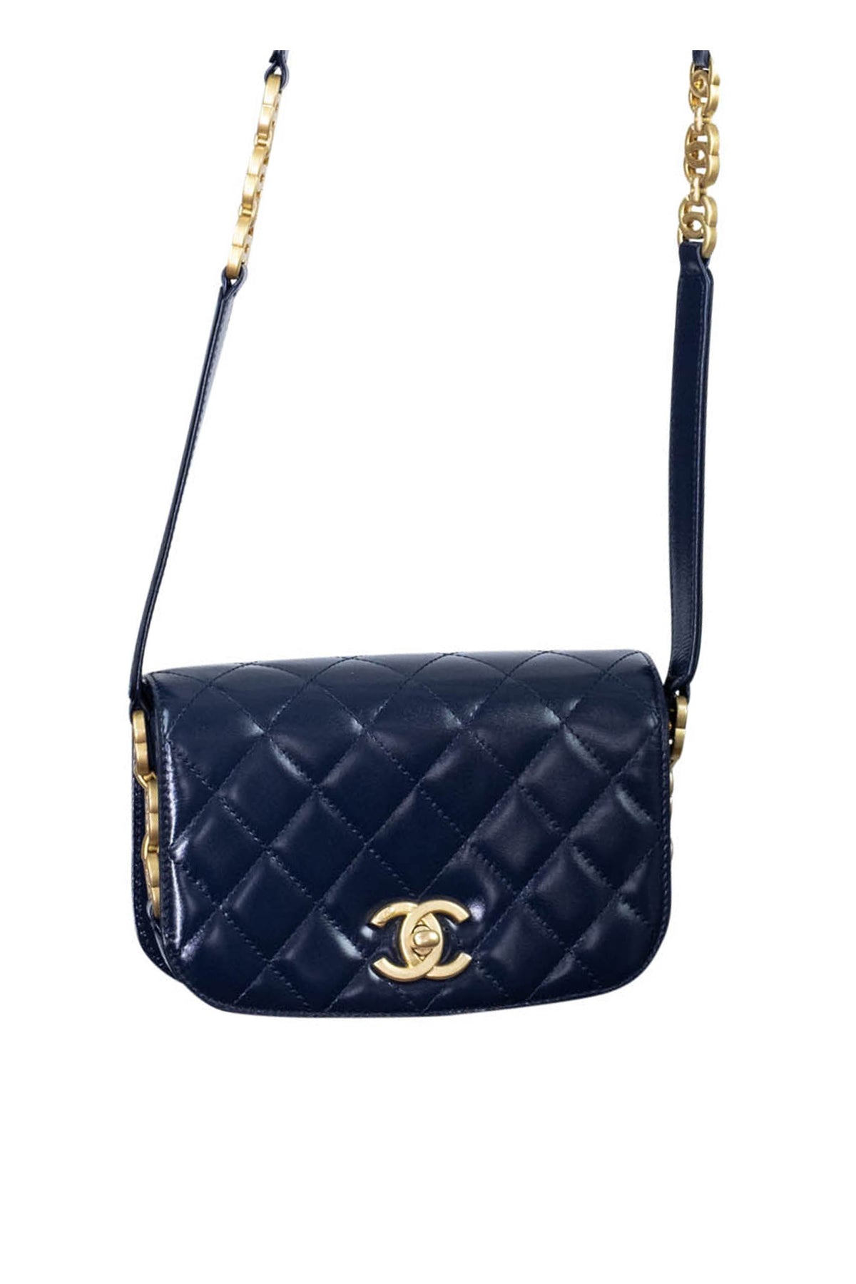 Chanel Paris Navy Blue CC Strap Purse 2022 Size Small