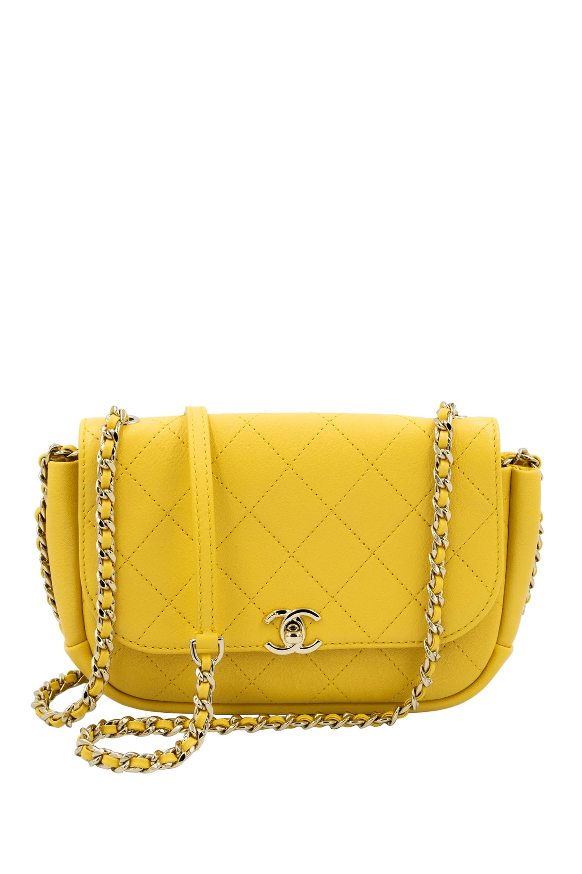Chanel Margarine Yellow Quilted CC Saddle Casual Crossbody Purse 2019 Size Small