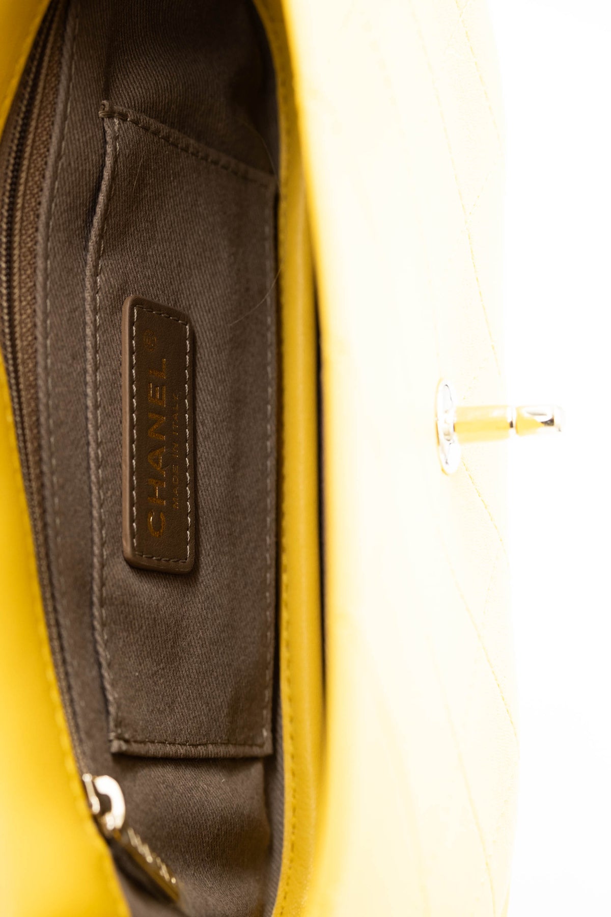 Chanel Margarine Yellow Quilted CC Saddle Casual Crossbody Purse 2019 Size Small