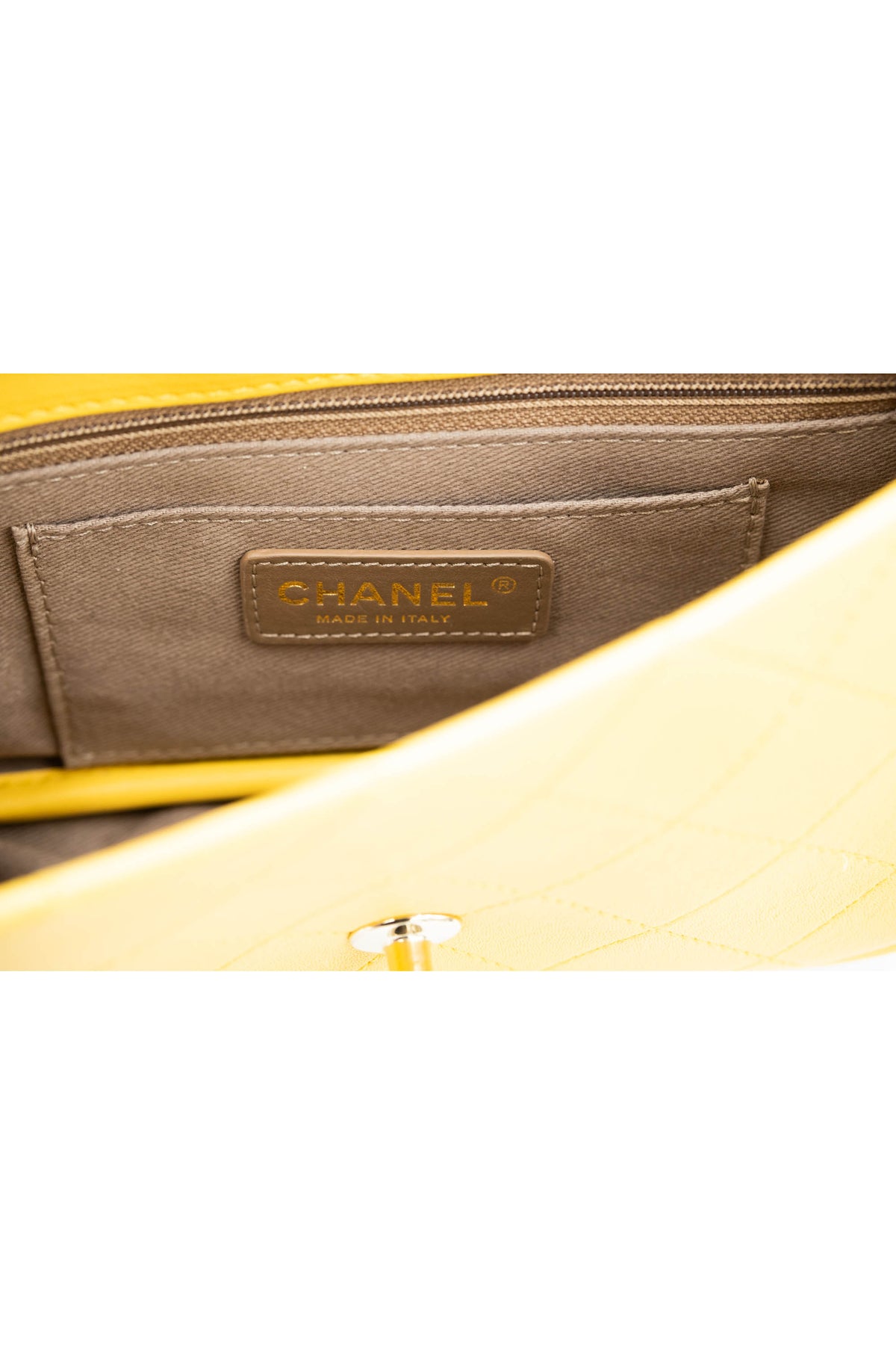 Chanel Margarine Yellow Quilted CC Saddle Casual Crossbody Purse 2019 Size Small